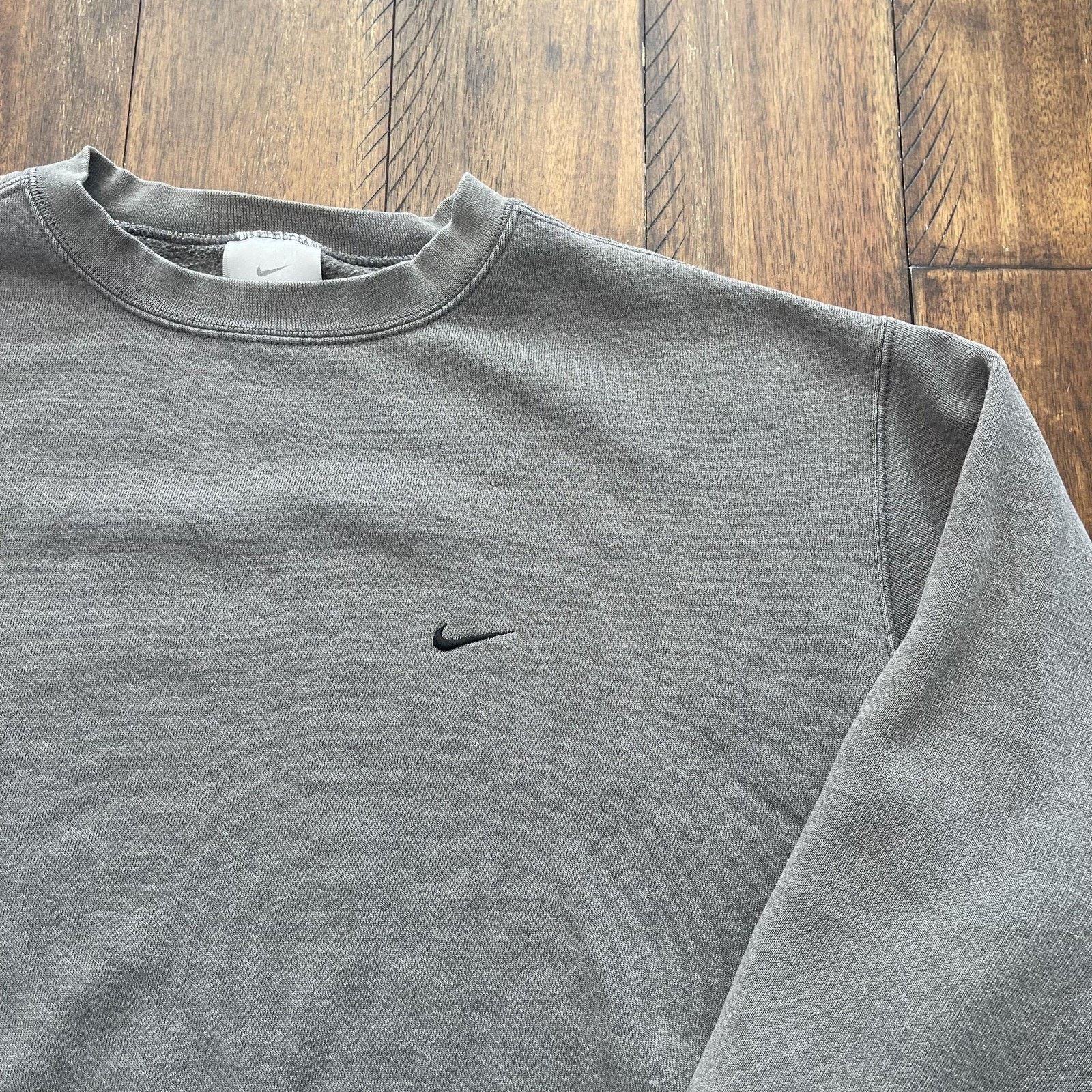 Nike Vtg Nike Sweatshirt Mens Large Gray Fleece Small Swoosh Size US L / EU 52-54 / 3 - 3 Thumbnail