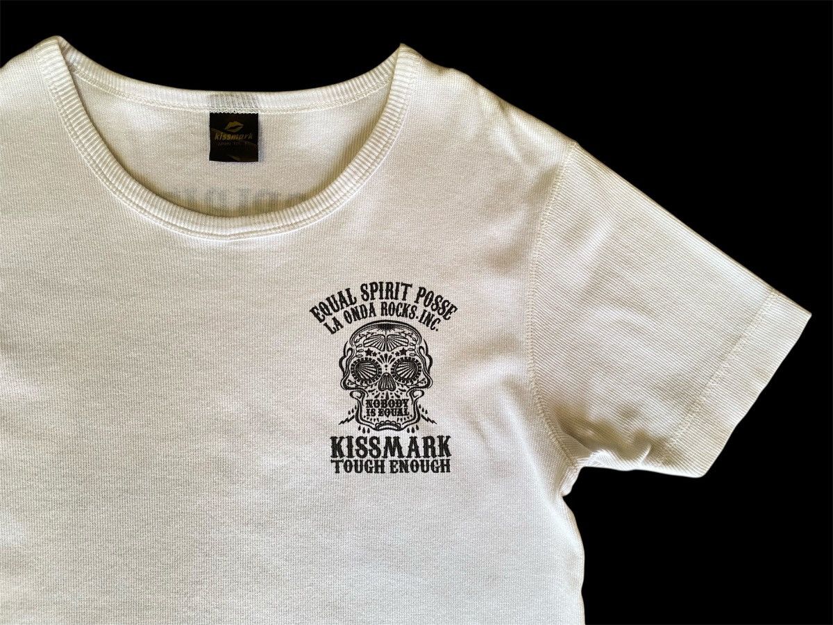 Japanese Brand Kissmark Nobody Is Equal Graphic Skull Tee Size US XS / EU 42 / 0 - 3 Thumbnail