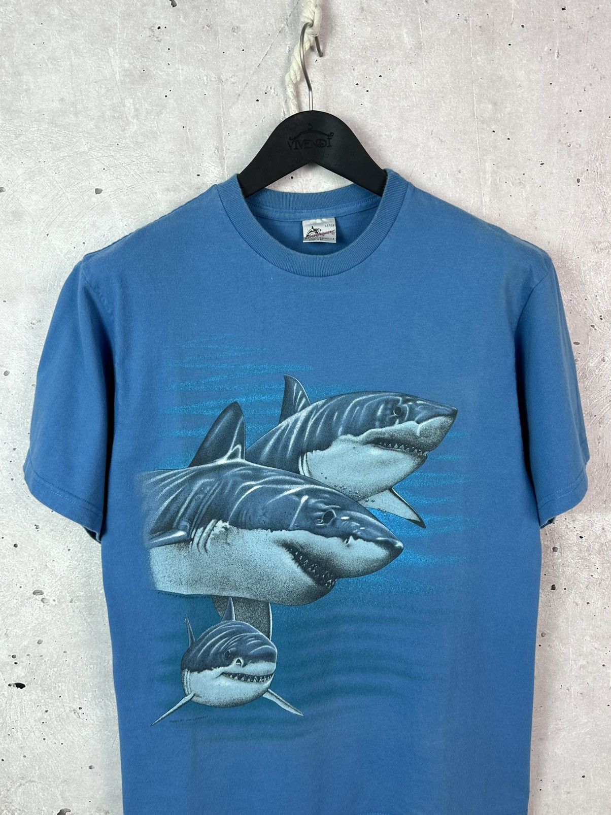 Vintage Vintage Harlequin 1993 Blue Cotton Sharks Short Sleeve Tee Size US M / EU 48-50 / 2 - 2 Thumbnail