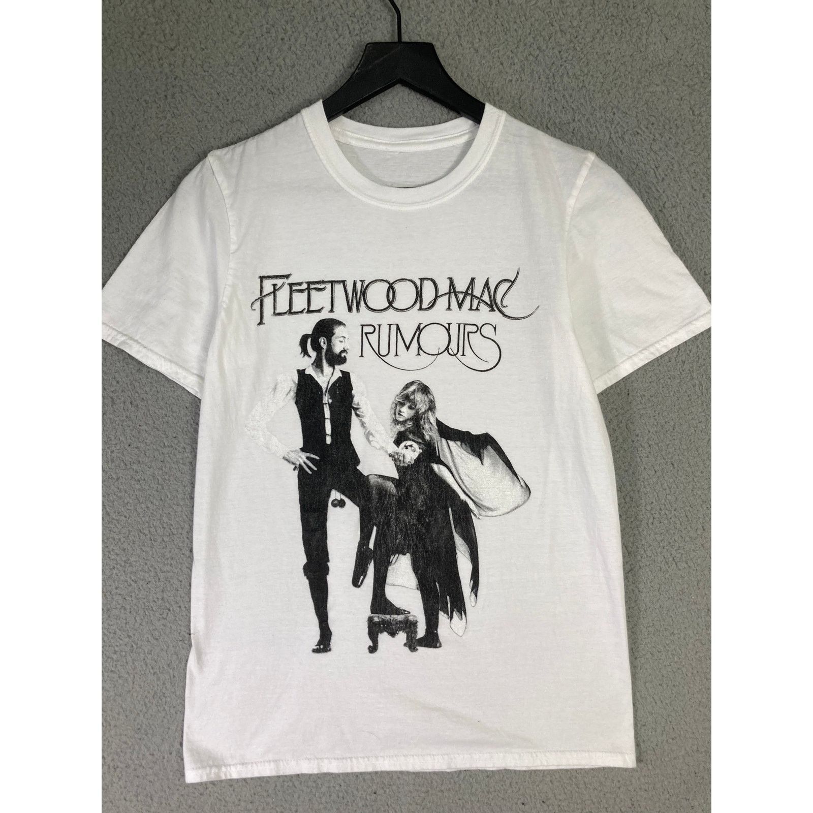 Band Tees Fleetwood Mac Rumours Women’s S White Graphic T-Shirt Size S / US 4 / IT 40 - 3 Thumbnail