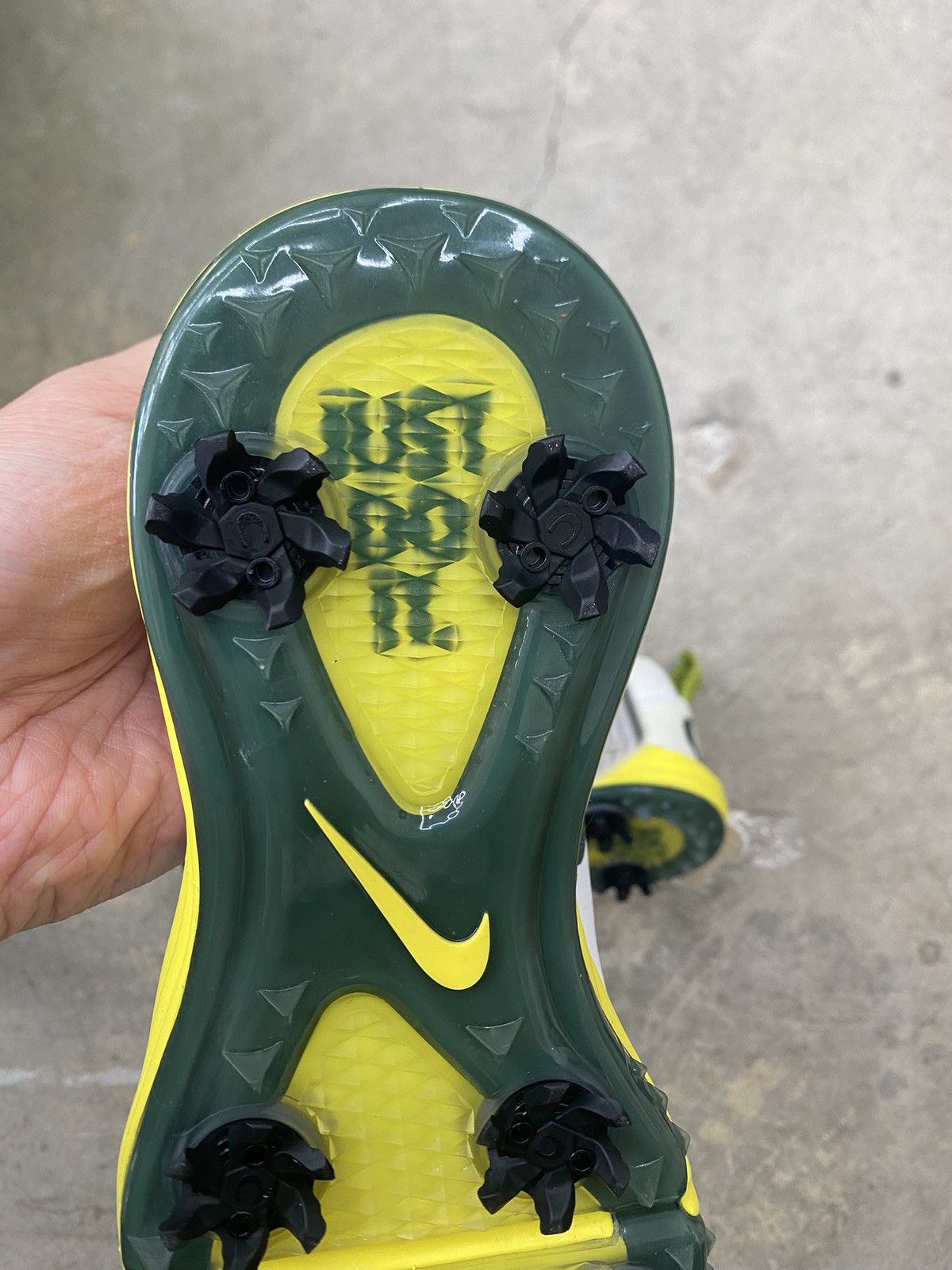 Nike RARE Sample Nike Oregon Ducks Lunar Command 2 Golf Size US 8 / EU 41 - 12 Thumbnail