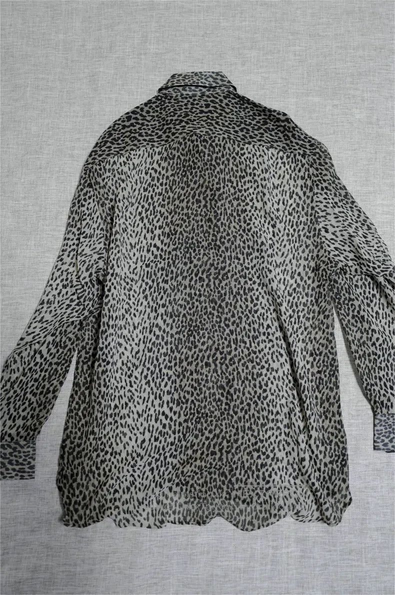Saint Laurent Paris Saint Laurent Paris Silk Chiffon Leopard Printed Shirt Size M / US 6-8 / IT 42-44 - 2 Thumbnail