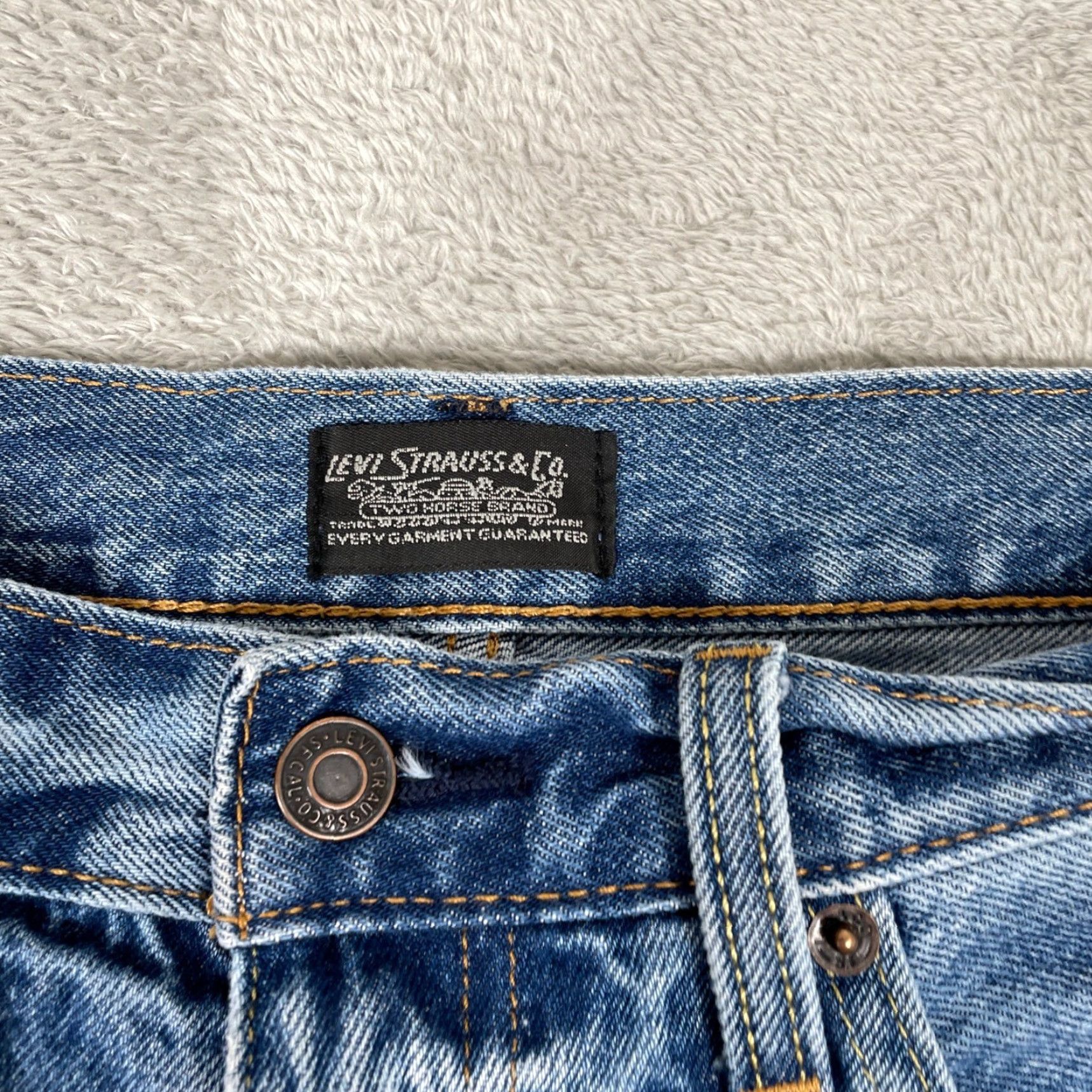 Levi's Levi's 511 Denim Shorts Mens 32 Blue Cut Off Raw Hem Slim Fit Bermuda Summer Skater Grunge Casual Mens Size US 32 / EU 48 - 3 Thumbnail