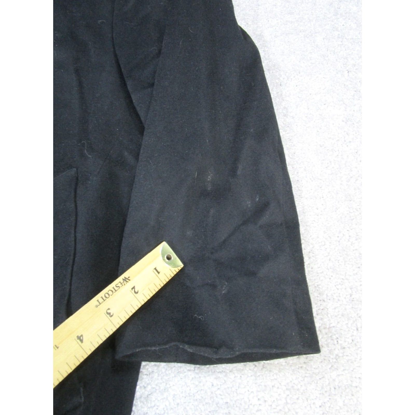 Brooks Brothers Brooks Brothers Overcoat Coat Mens 42 Black Wool Loro Piana Wool Storm 42 2 Piece Regular Wool Solid 90s? Sports Theme Mens Size US XS / EU 42 / 0 - 6 Thumbnail