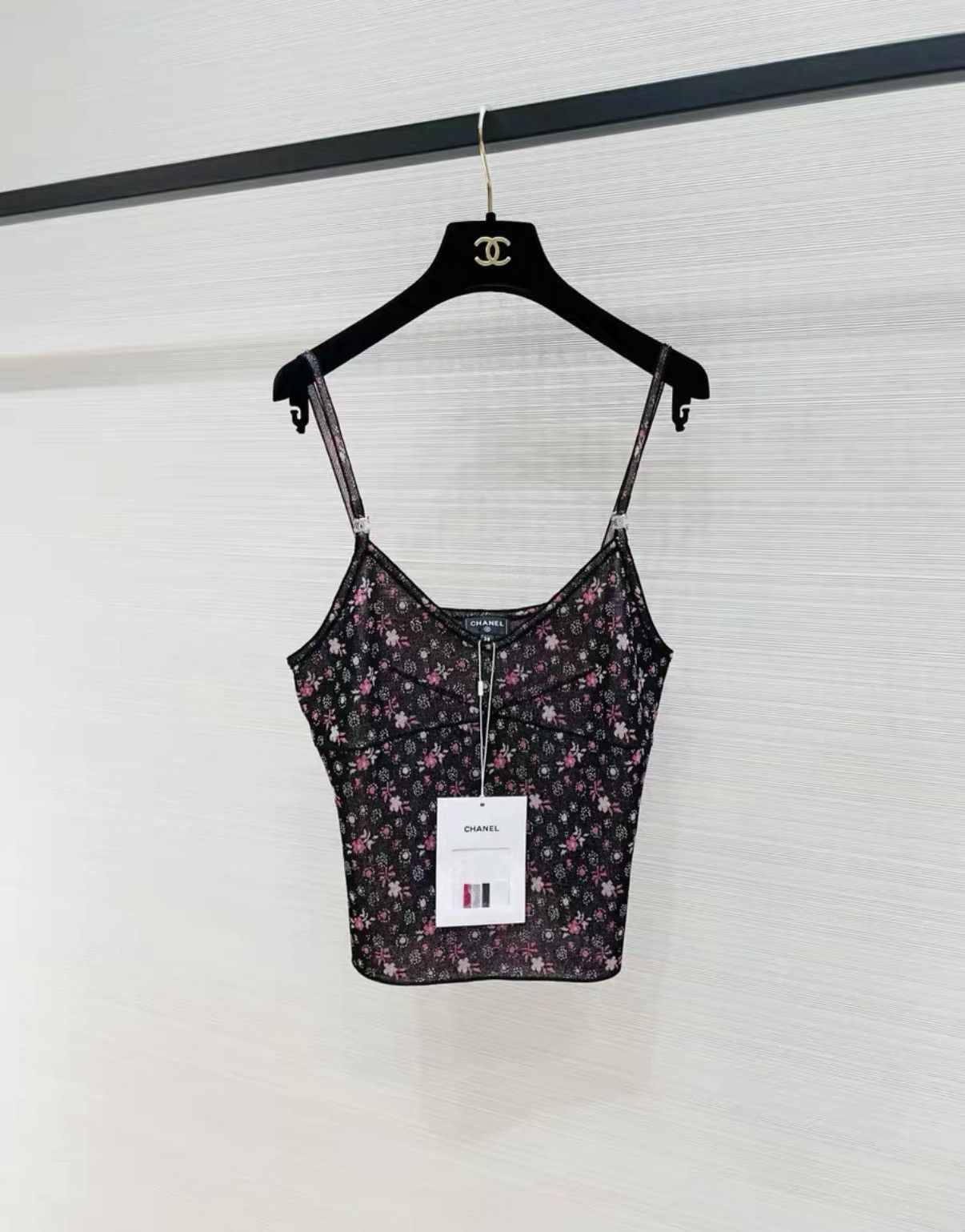 Chanel Chanel 24B Classic Ditsy Floral Camisole Top J33 Size XS / US 0-2 / IT 36-38 - 1 Thumbnail