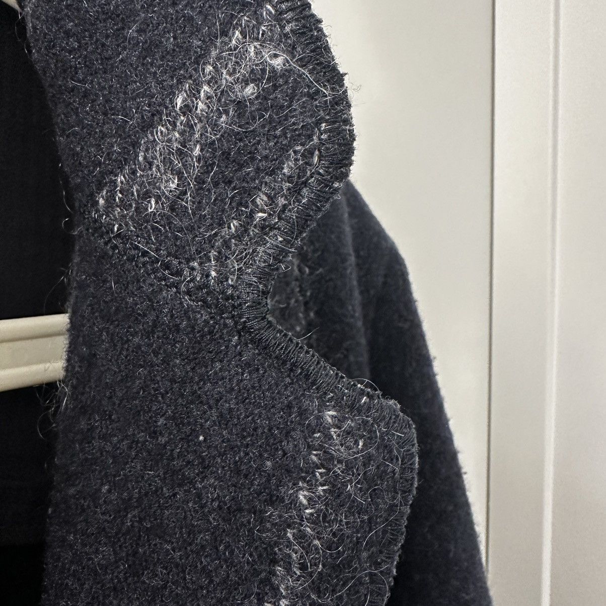 Alexander McQueen Alexander McQueen FW11 Runway Wool-Mohair Blazer Navy S Size US S / EU 44-46 / 1 - 7 Thumbnail