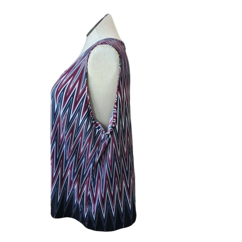 Other CJ Banks Women's 2X Sleeveless Tunic Burgundy Blue Chevron Size XXL / US 16-18 / IT 52-54 - 3 Thumbnail