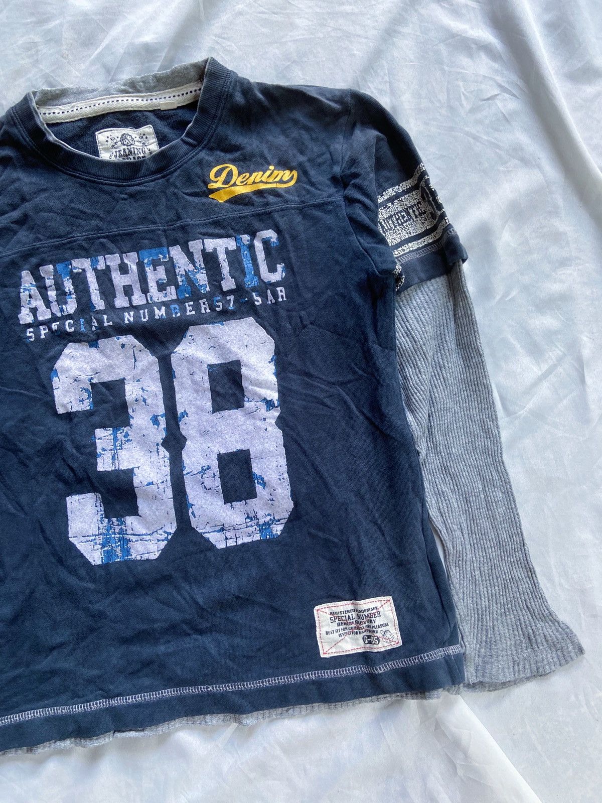 Beauty Beast × Hysteric Glamour × Japanese Brand DOUBLE LAYER AUTHENTIC SPECIAL NUMBERS LONG SLEEVE Size US S / EU 44-46 / 1 - 3 Thumbnail