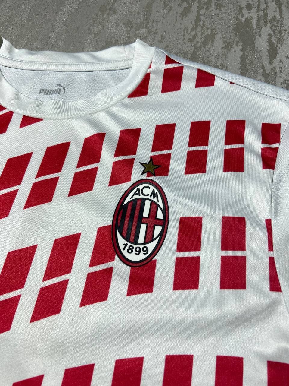 Puma Puma AC Milan 2020/21 Pre Match Soccer Football Jersey Size US M / EU 48-50 / 2 - 4 Thumbnail