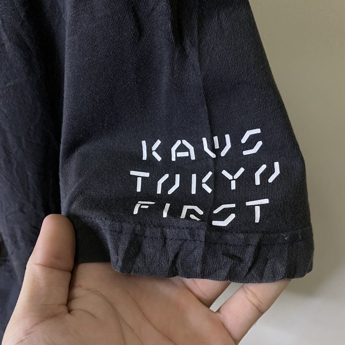 Kaws Kaws Tokyo First T Shirt Size US XL / EU 56 / 4 - 3 Thumbnail