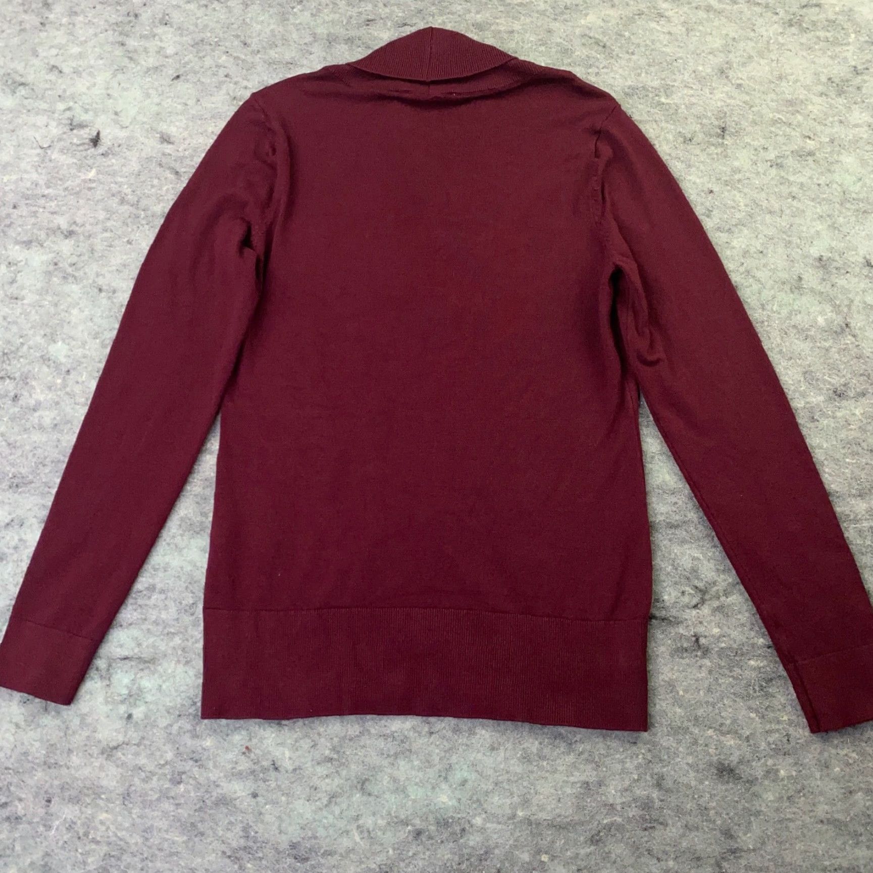 White House Black Market WHITE HOUSE BLACK MARKET Sweater Womens Medium Burgundy V-Neck Long Sleeve Classic Knit Size M / US 6-8 / IT 42-44 - 7 Thumbnail