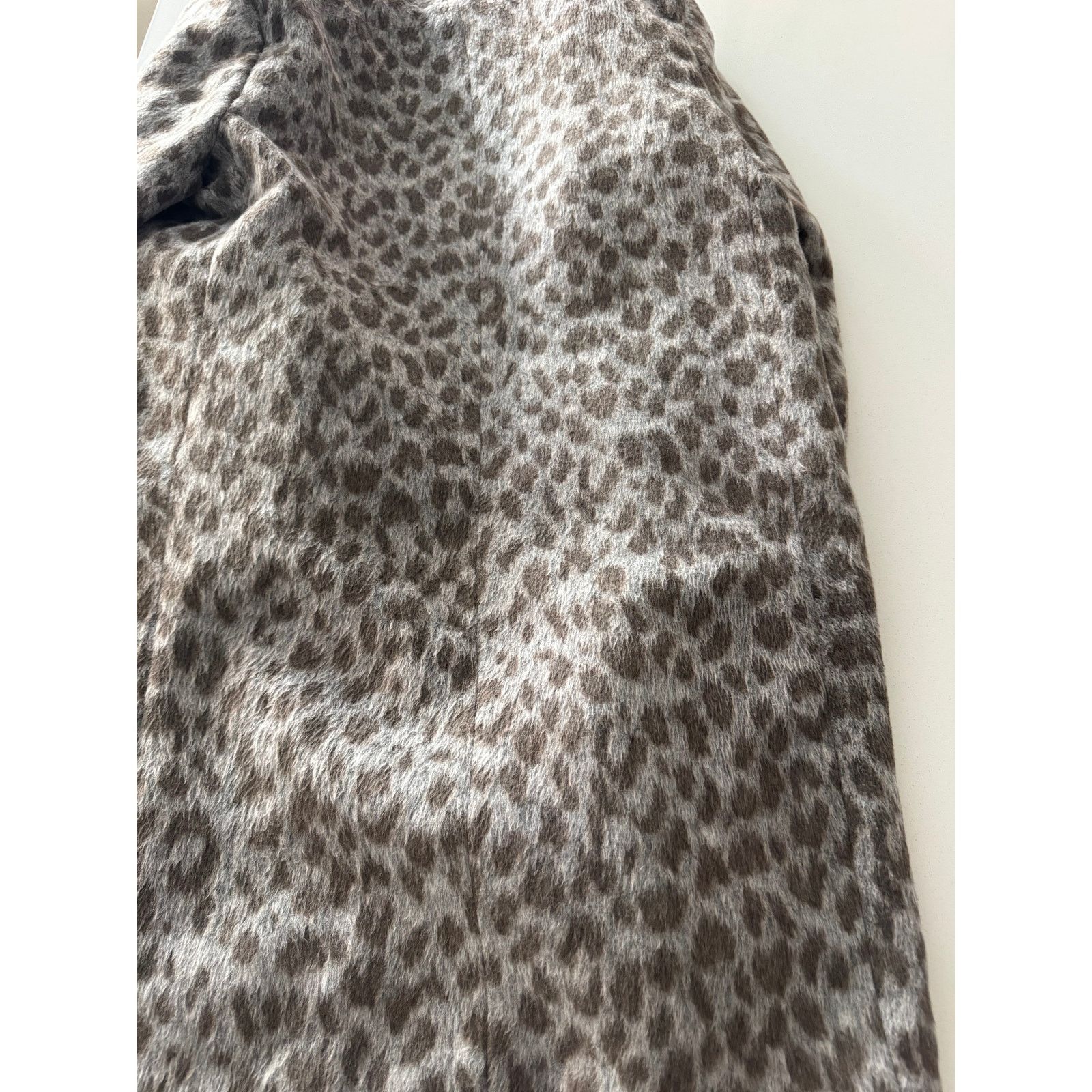Old Navy Faux Fur Coat Size S / US 4 / IT 40 - 3 Thumbnail