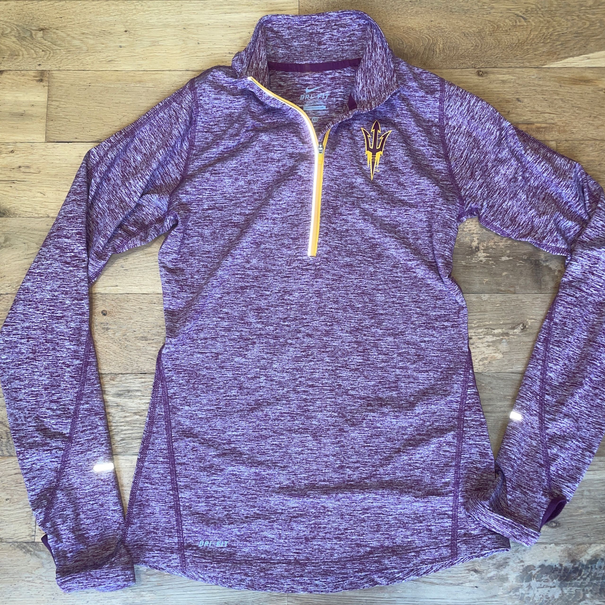 Nike × Nike ACG NIKE WOMEN'S SPORTS SWEATSHIRT, FASHIONABLE USA, Size XS Size XS / US 0-2 / IT 36-38 - 1 Thumbnail