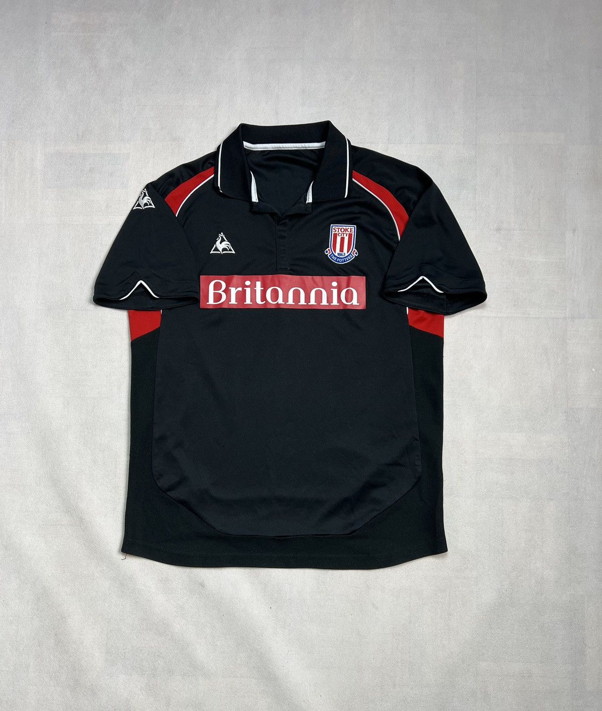 Le Coq Sportif Le Coq Sportif Stoke City 2009/2010 Soccer Jersey Size US L / EU 52-54 / 3 - 1 Thumbnail