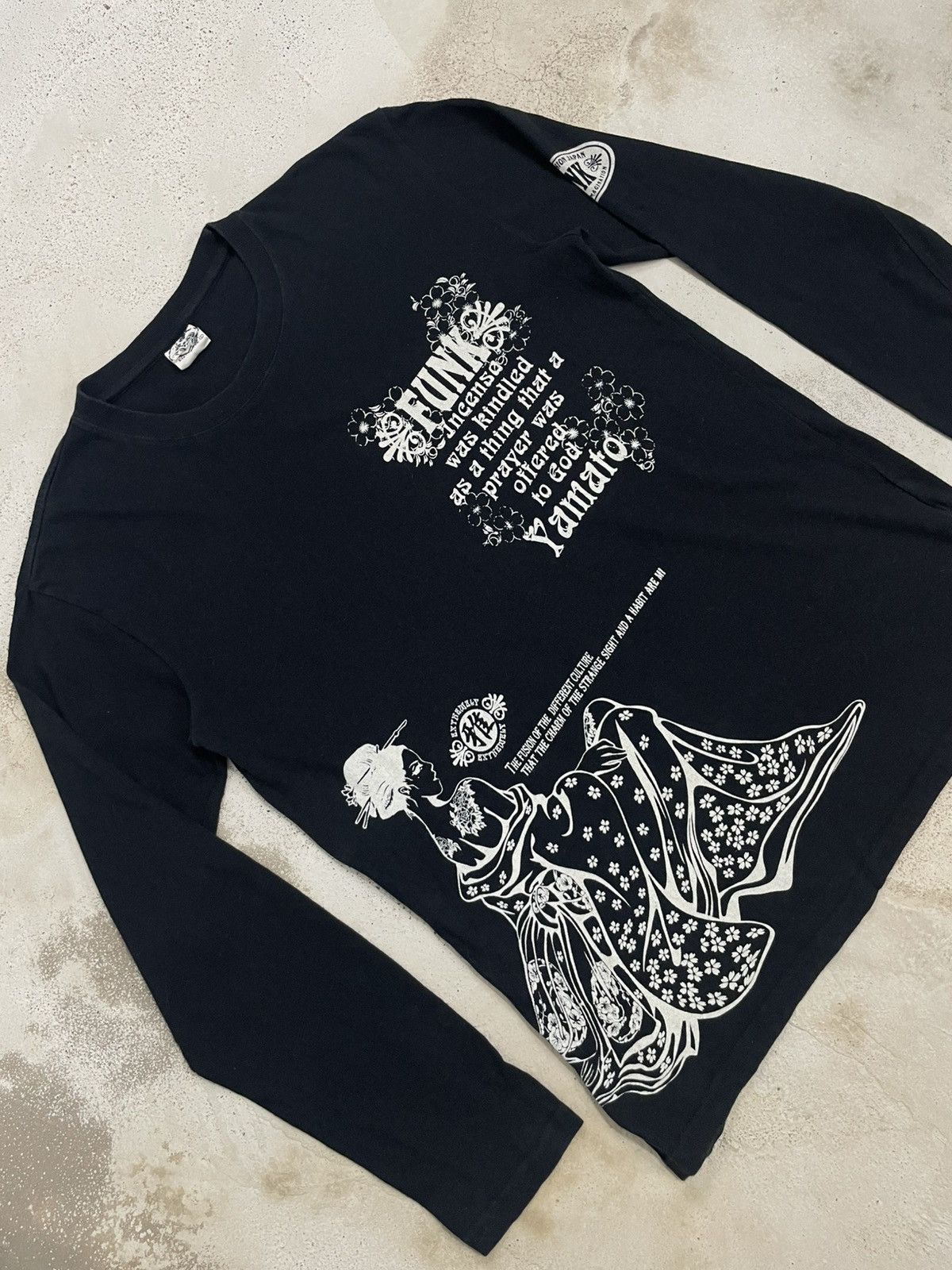 Bullet Noise × Japanese Brand The Neo Fusion Japan Funk Sakura Yakuza Japanese Culture Size US M / EU 48-50 / 2 - 4 Thumbnail