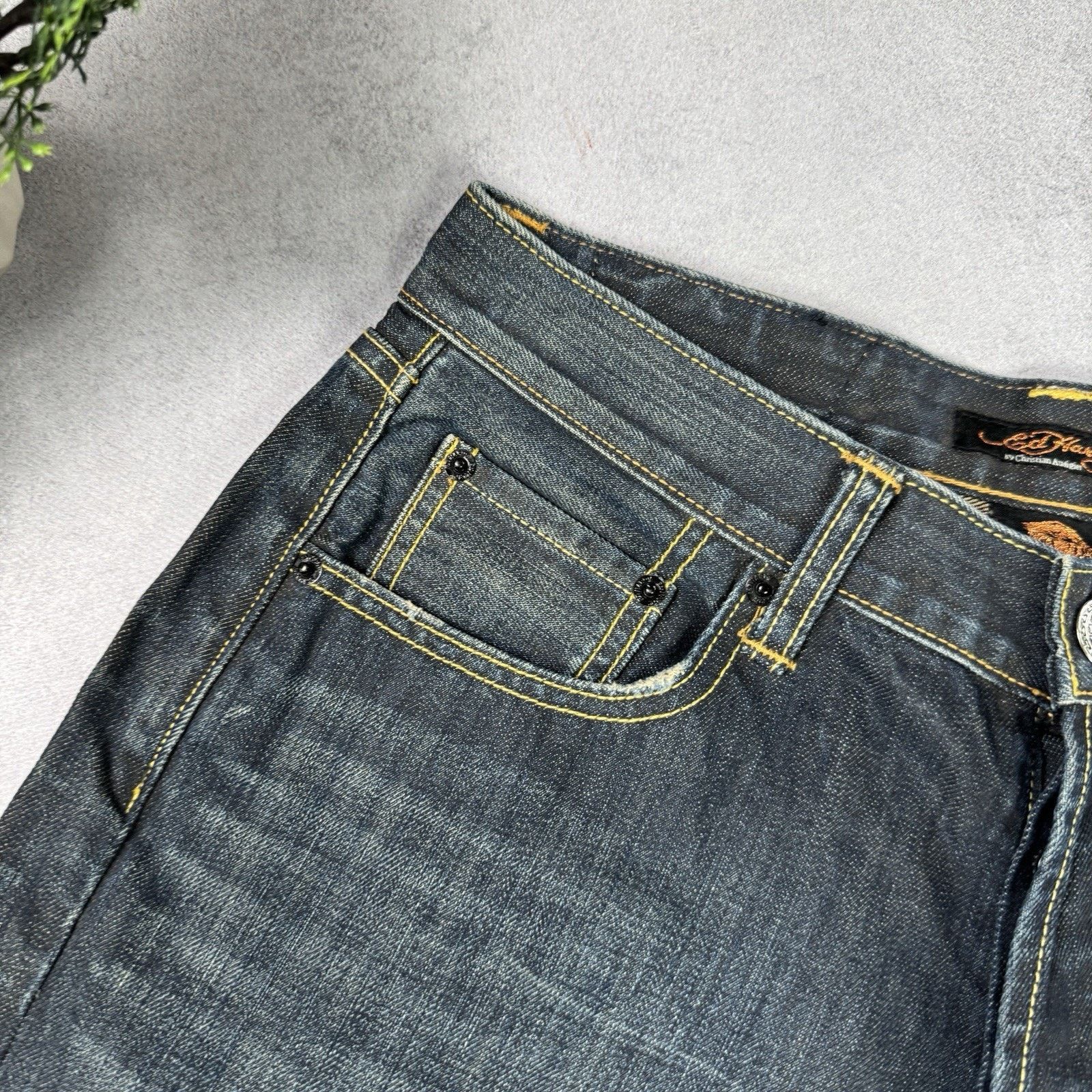 Ed Hardy Ed Hardy Big Logo Men Shorts Denim Jeans Y2K Size 31 Size US 31 - 3 Thumbnail