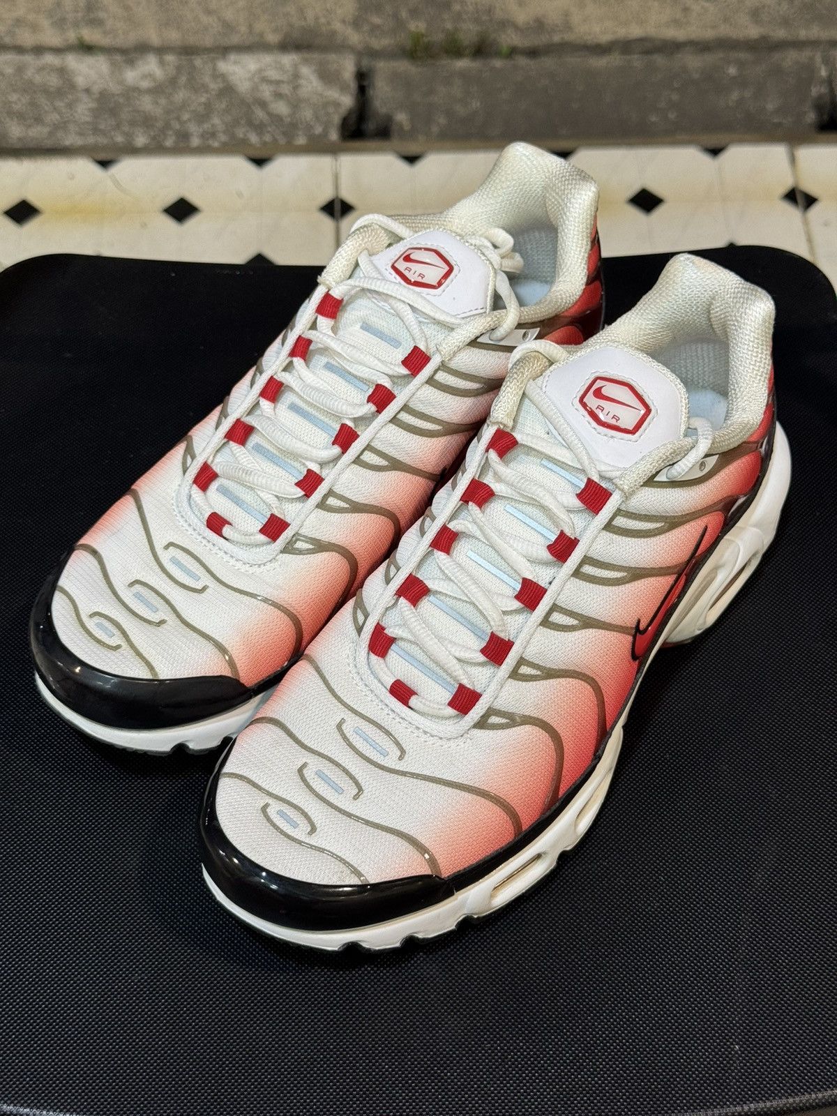 Nike Nike Air Max Plus TN "Fire" OG Shoes Size US 9 / EU 42 - 1 Thumbnail