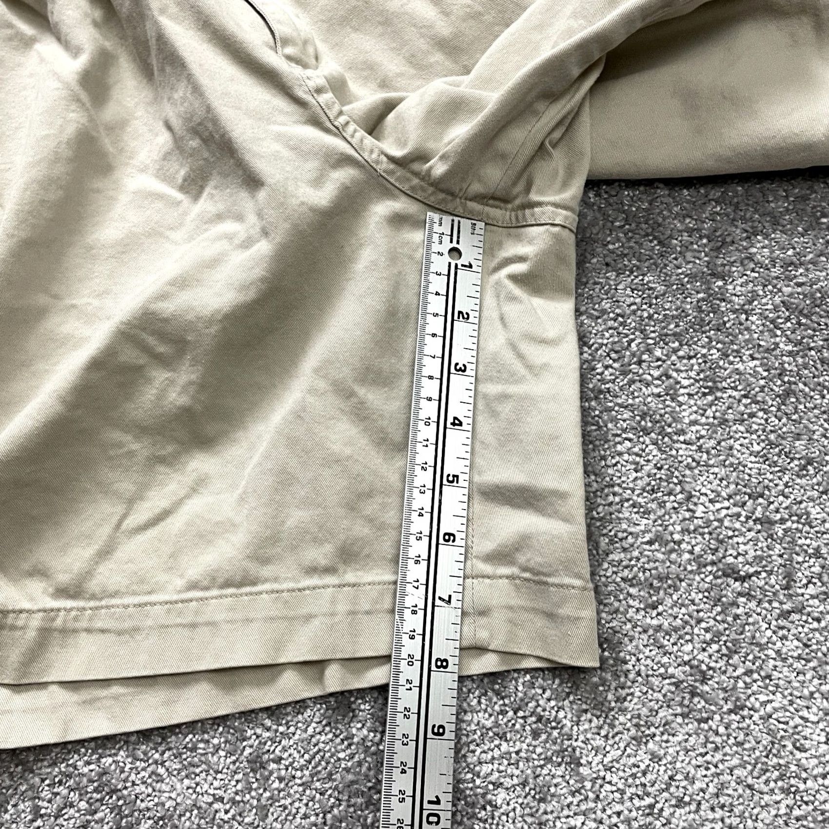 Vintage Unbranded Bermuda Shorts Womens 18 Light Beige Khaki Cotton Casual Pockets Size 40" / US 18 - 3 Thumbnail