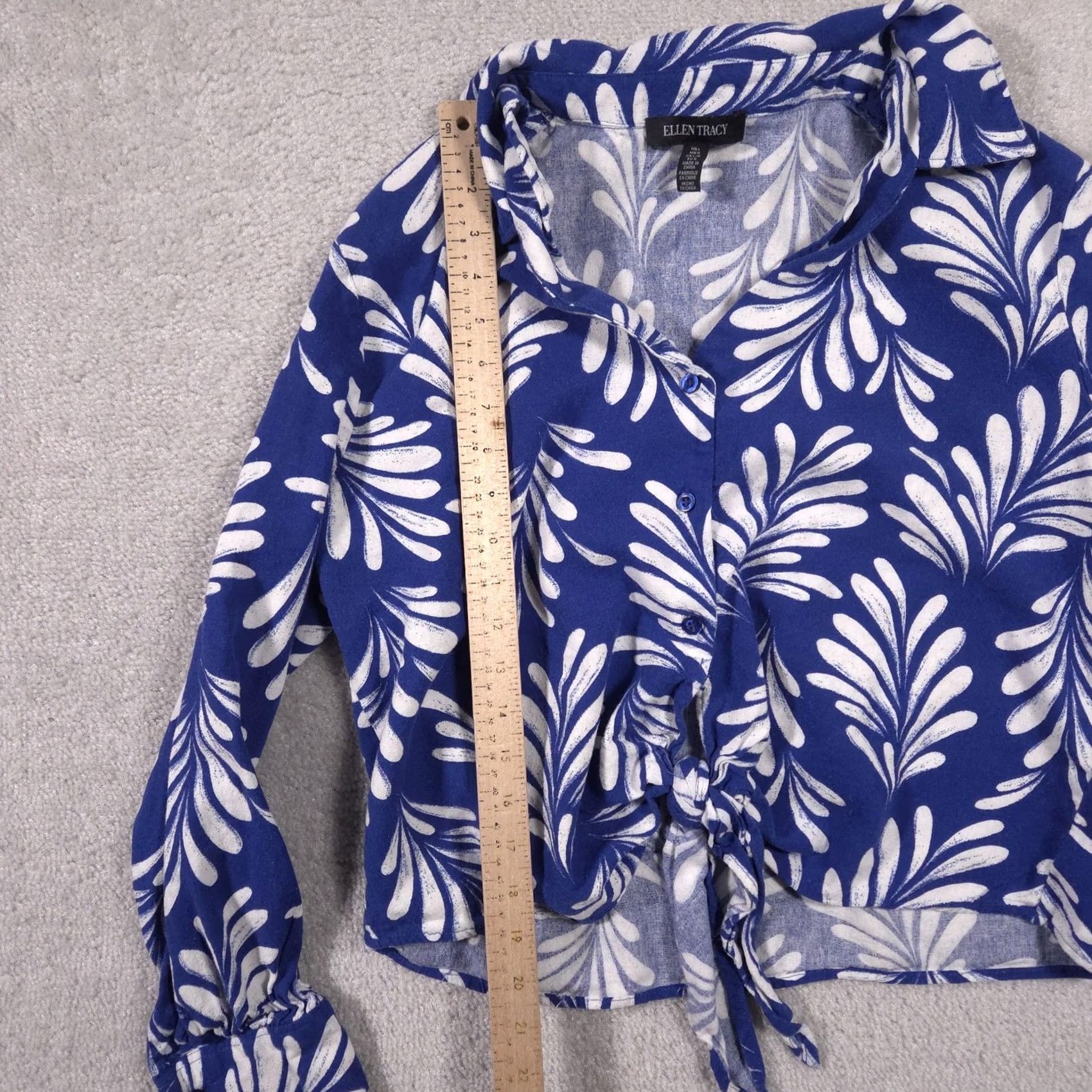 Ellen Tracy Ellen Tracy Blouse Womens Large Blue White Leaf Print Tie Front Linen Top Size L / US 10 / IT 46 - 7 Thumbnail