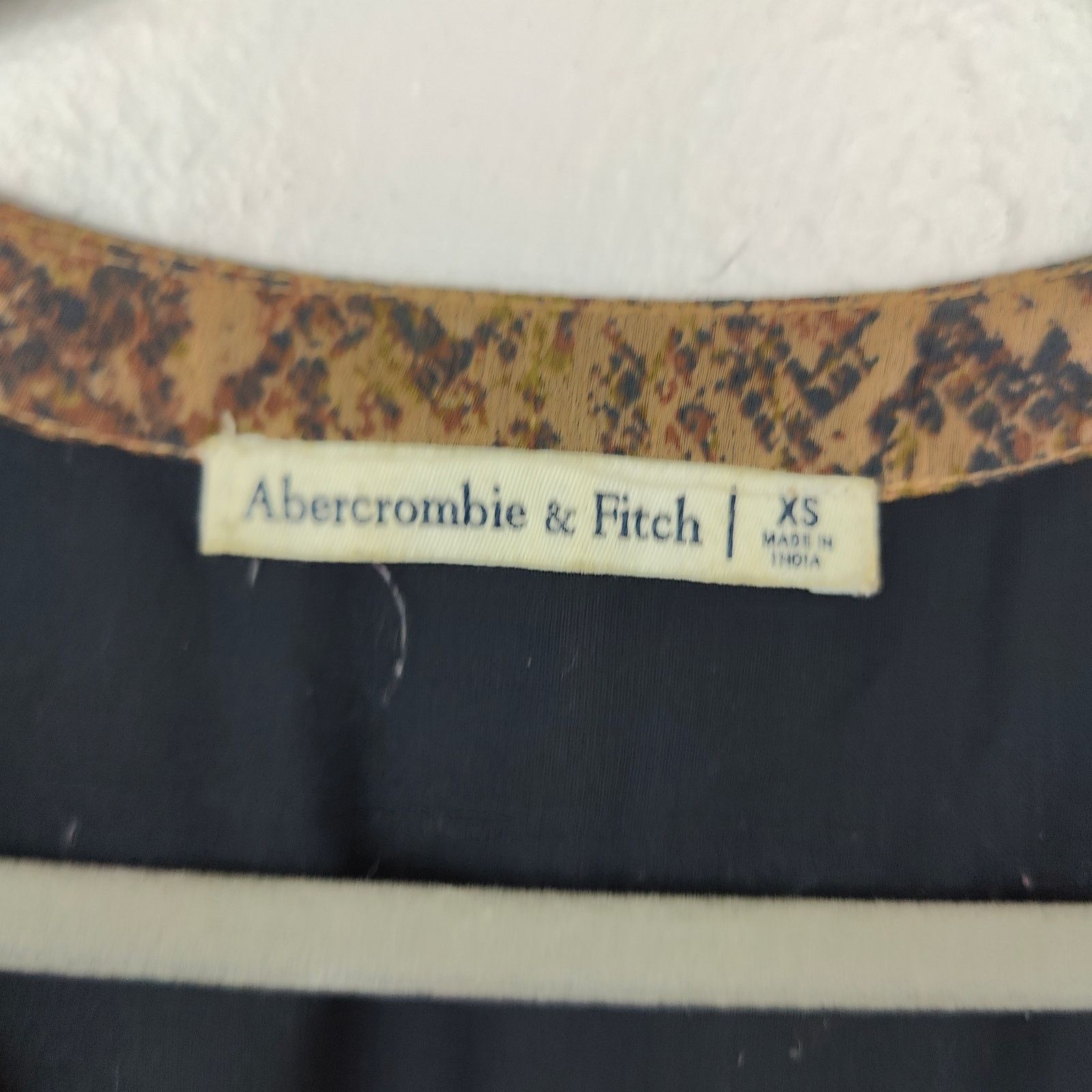 Abercrombie & Fitch Abercrombie & Fitch Dress Womens XS Brown Snake Print Size XS / US 0-2 / IT 36-38 - 5 Thumbnail