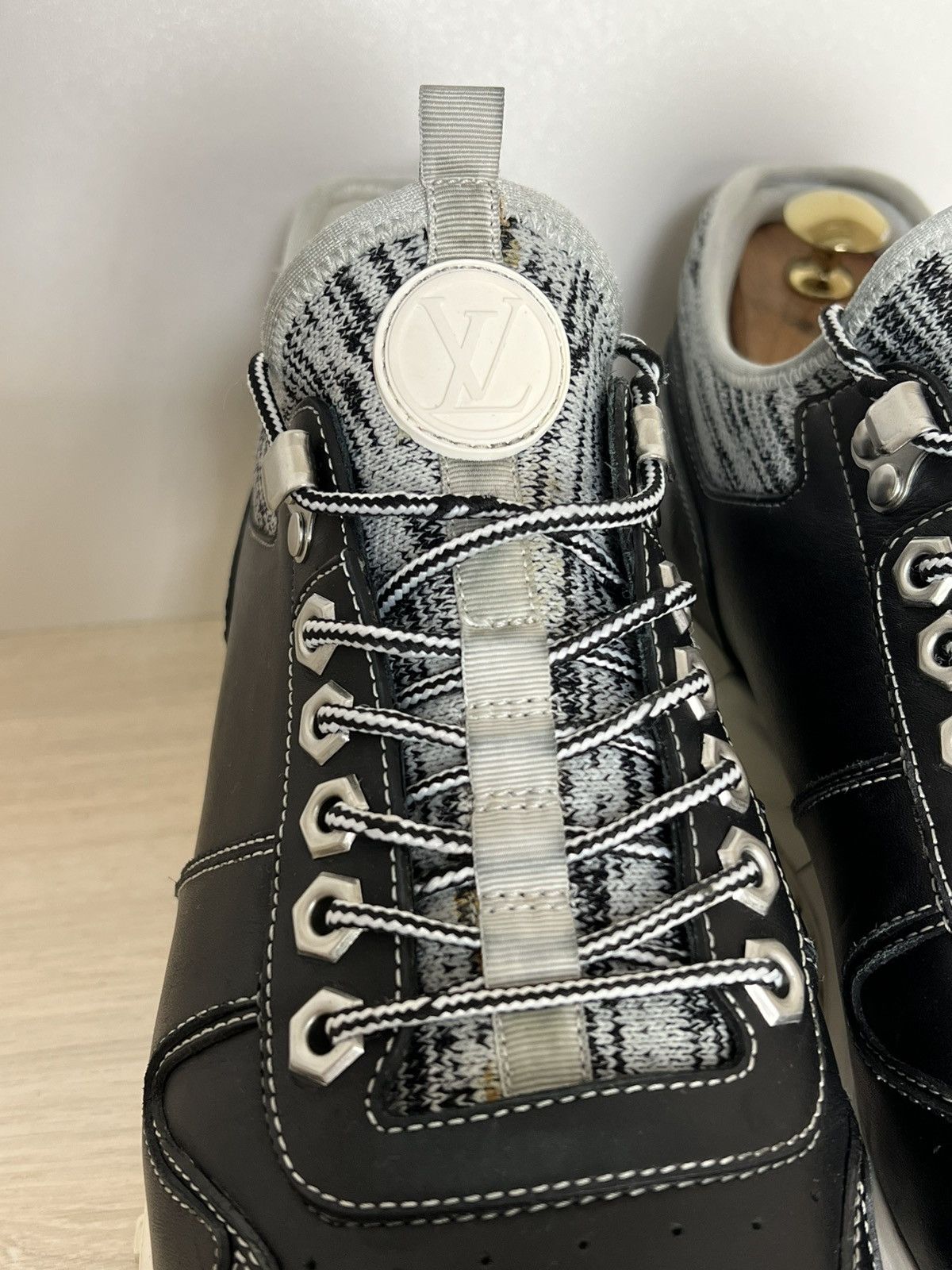 Louis Vuitton Louis Vuitton Black Leather Knit Technical Runner Sneakers Size US 8.5 / EU 41-42 - 7 Thumbnail