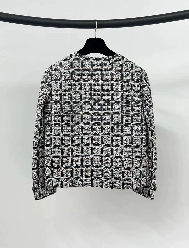 Chanel Chanel Airport series silver tweed jacket Size XXS / US 00 / IT 34 - 2 Thumbnail