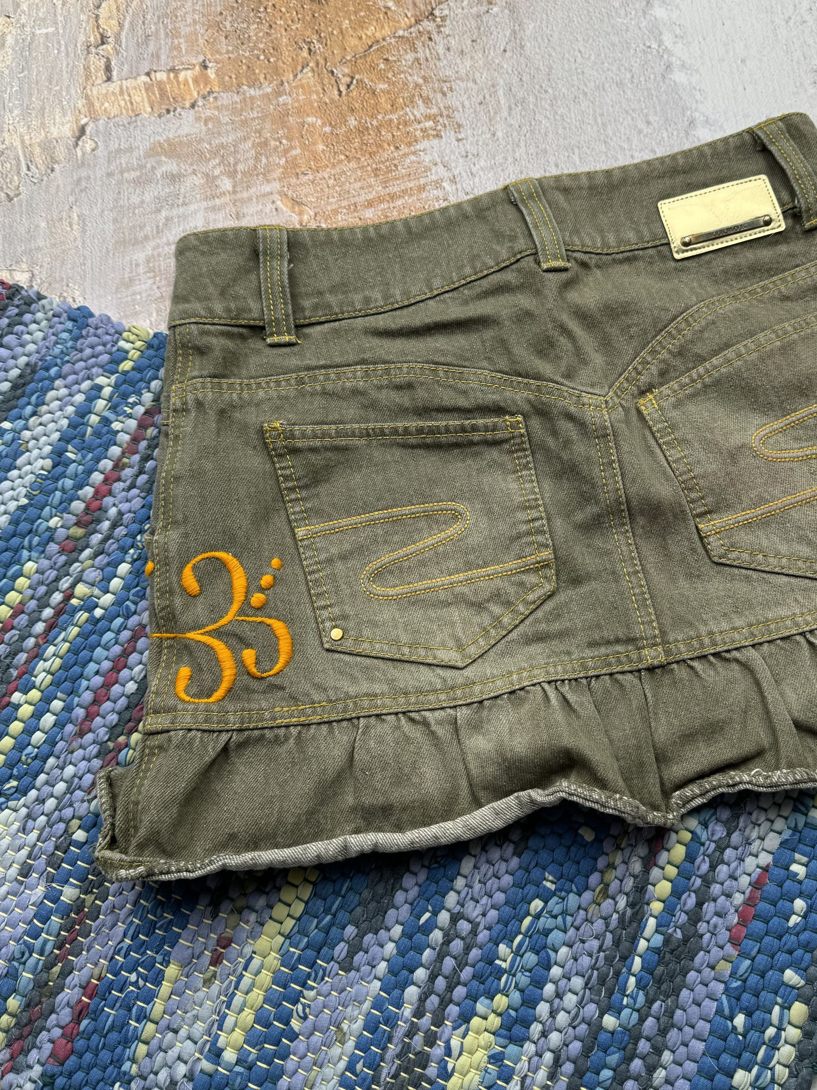 Japanese Brand Vintage Mini Skirt A132D15(157) Size 29" - 5 Thumbnail