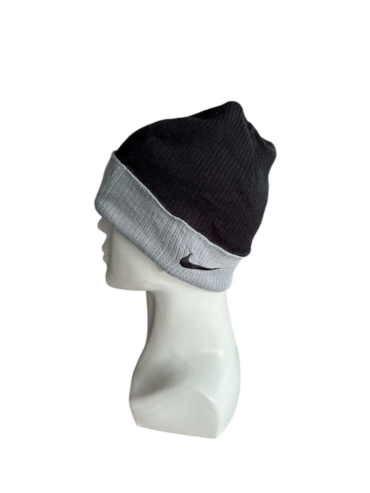 Japanese Brand × Vintage Vintage Reversible Manchester United Nike Beanie Hats☠️ Size ONE SIZE - 5 Thumbnail