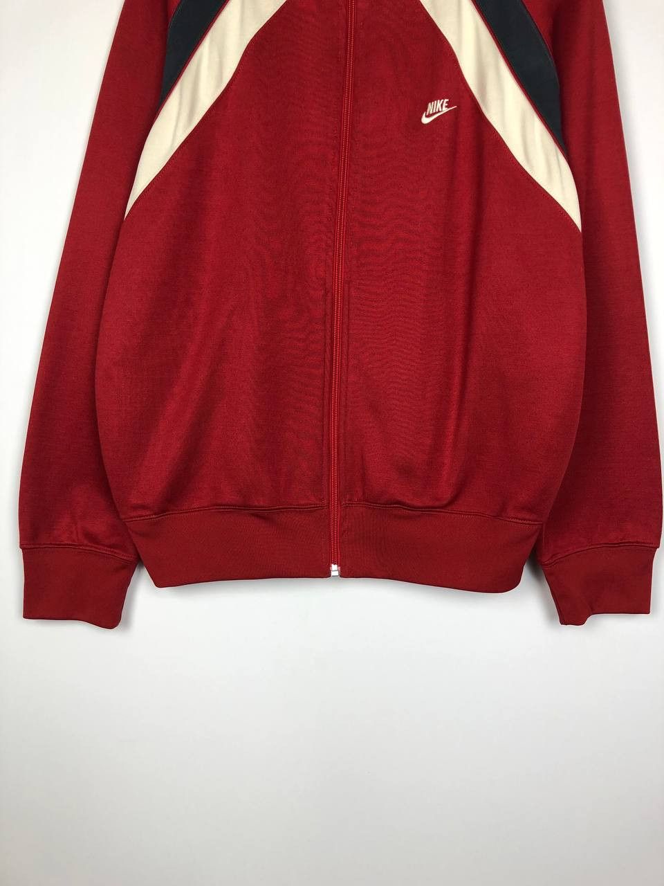 Nike Nike USA Vintage Track Top Zip Jacket Red size M Size US M / EU 48-50 / 2 - 3 Thumbnail