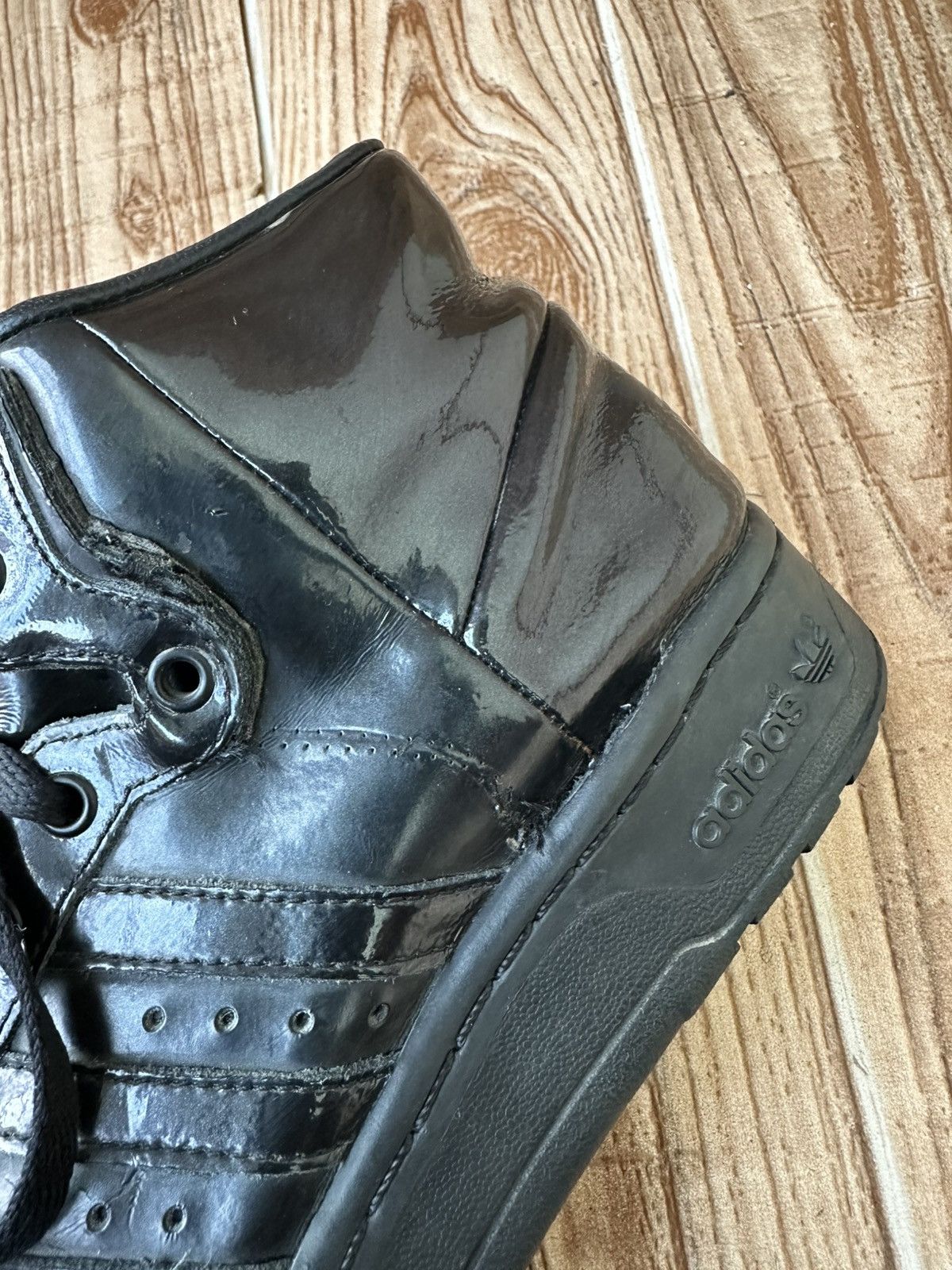 Adidas × Jeremy Scott Ss13 Adidas Jeremy Scott JS Wings 2.0 Patent Black Size US 6.5 / EU 39-40 - 24 Thumbnail