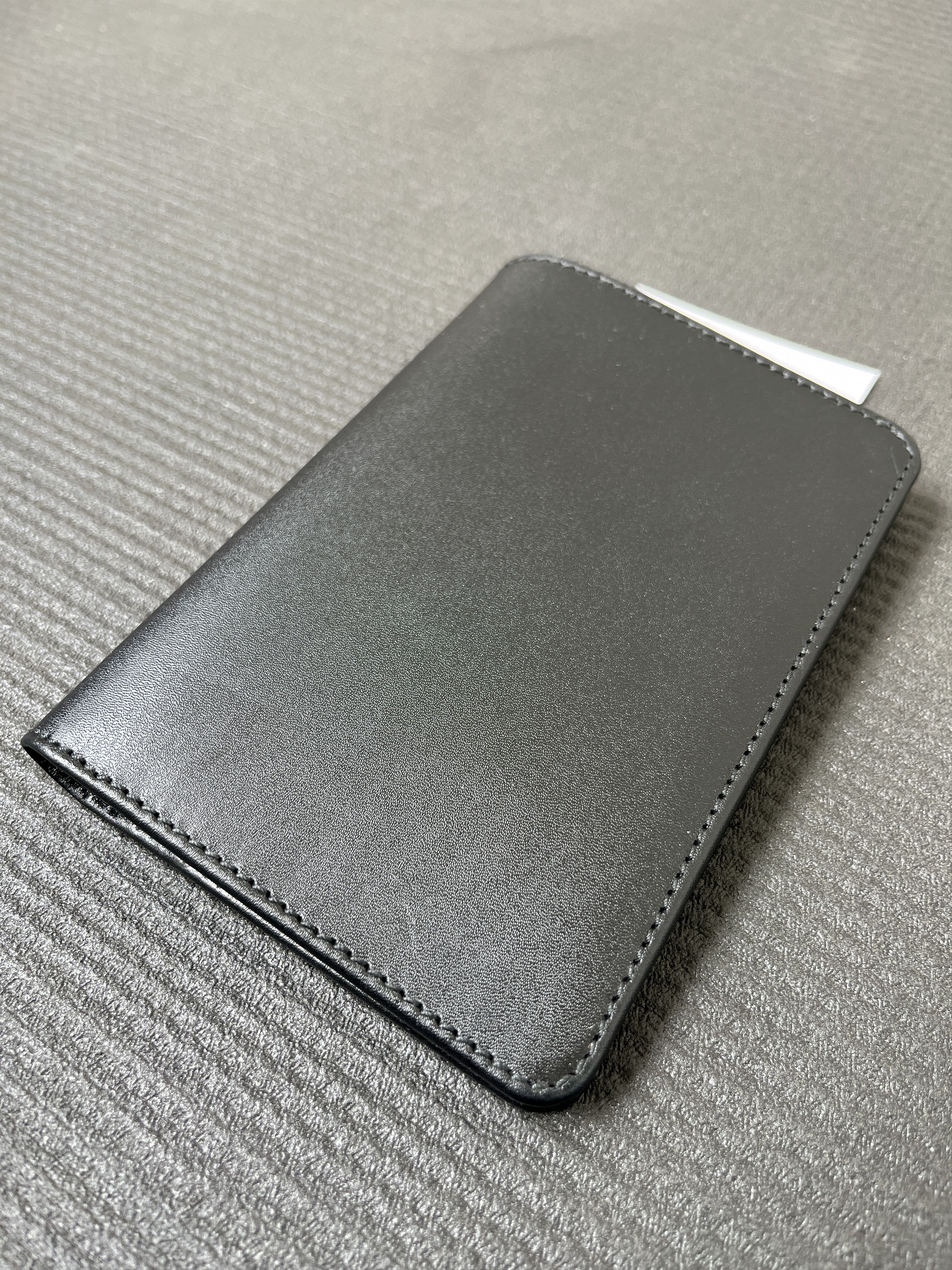 Comme des Garcons Comme des Garcons Classic Passport Holder Size ONE SIZE - 2 Thumbnail