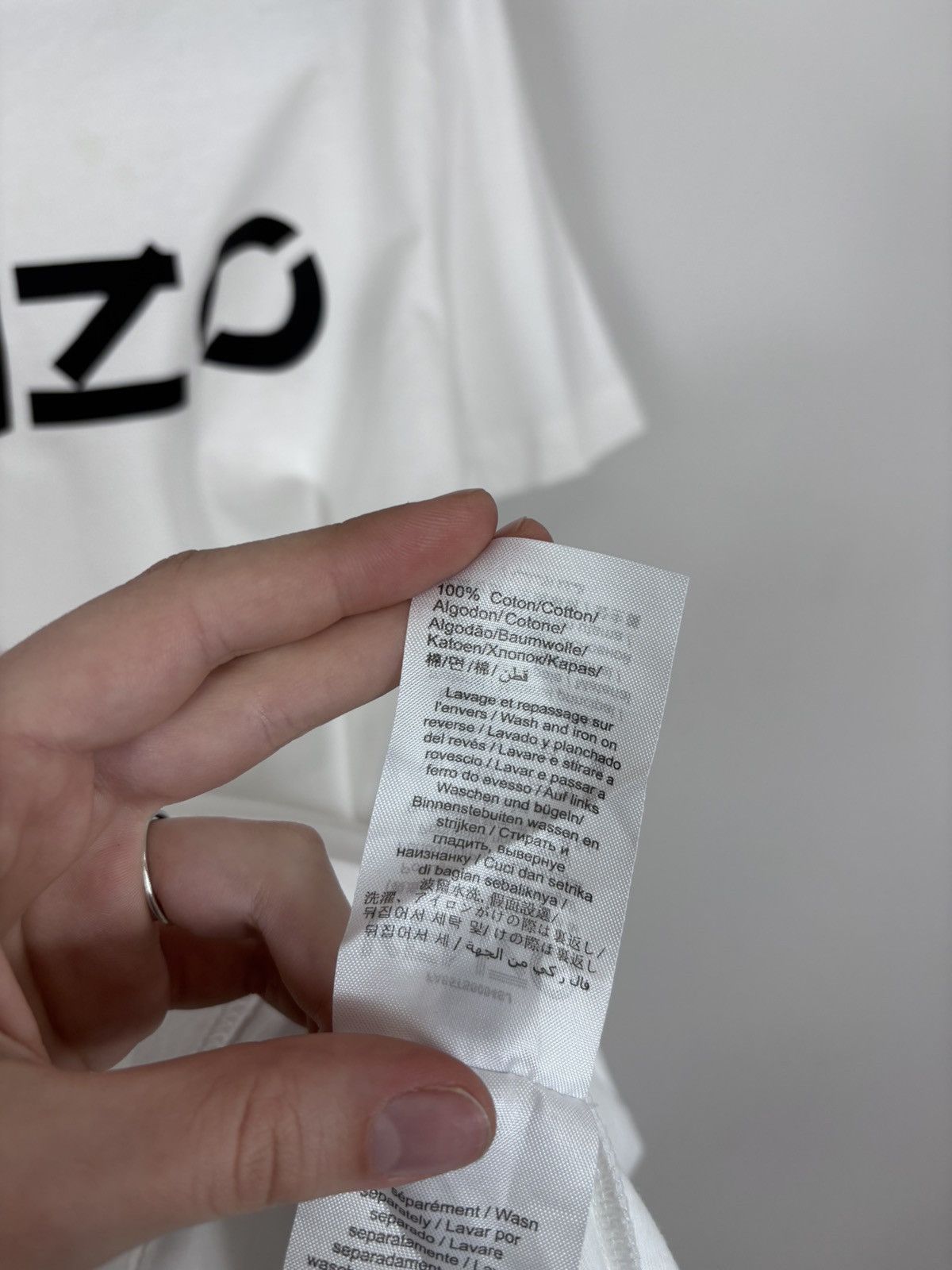 Kenzo Kenzo Paris Men’s Big Graphic Digital Logo White T-Shirt Tee Size US L / EU 52-54 / 3 - 15 Thumbnail