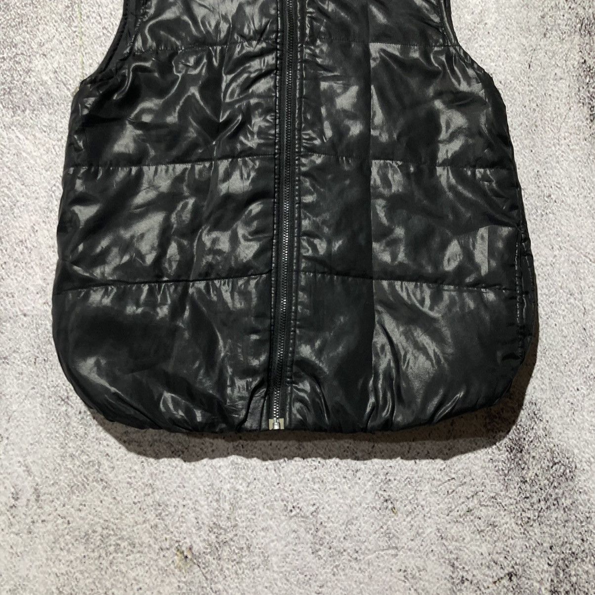 Japanese Brand 2000s Japanese Brand Puffer Fur Vest Jacket Punk Gothic Lgb Size US XS / EU 42 / 0 - 5 Thumbnail
