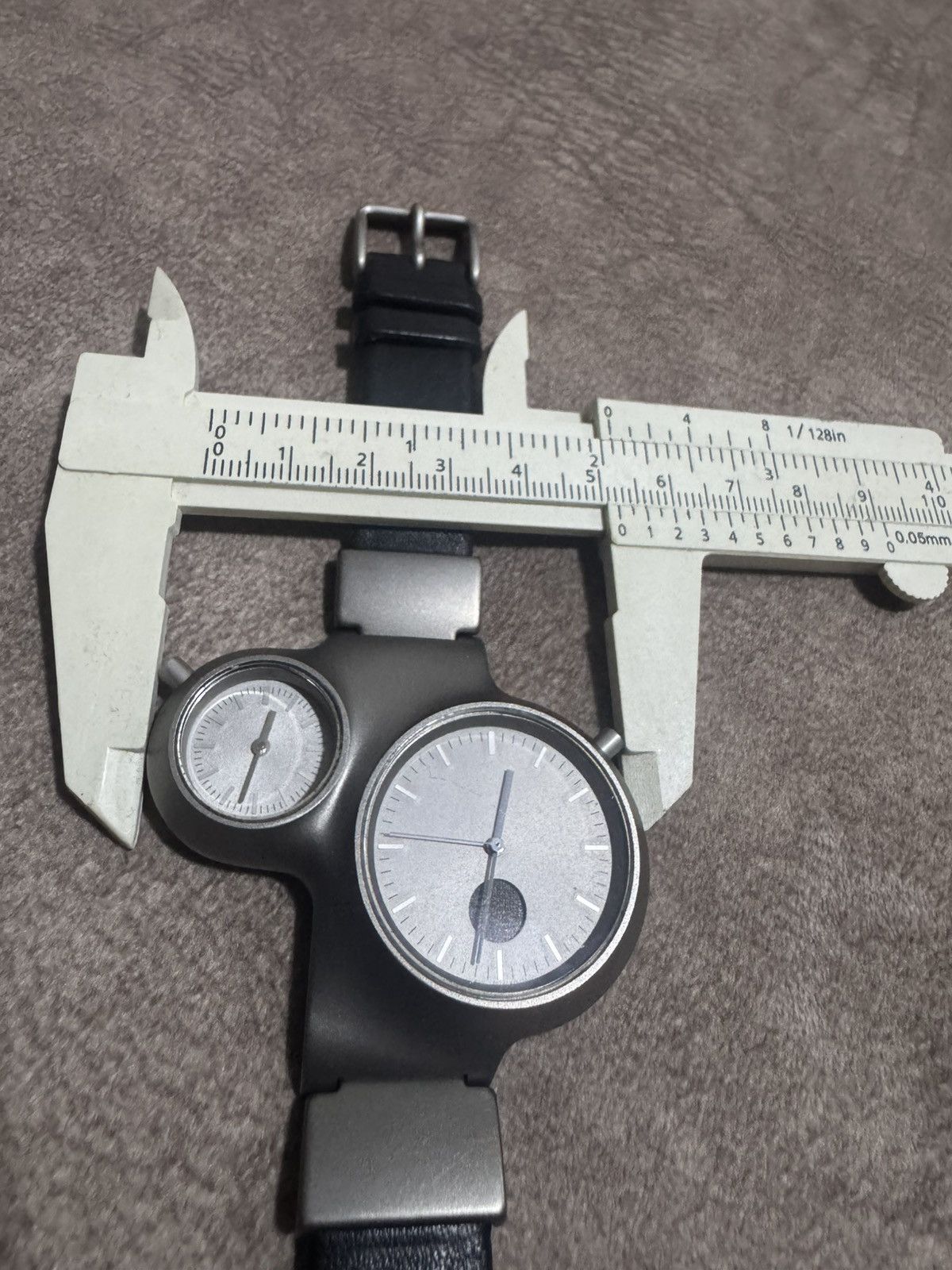 Issey Miyake RARE! “Chaos” Citizen 90’s Titanium Double Faced Watch Size ONE SIZE - 8 Thumbnail