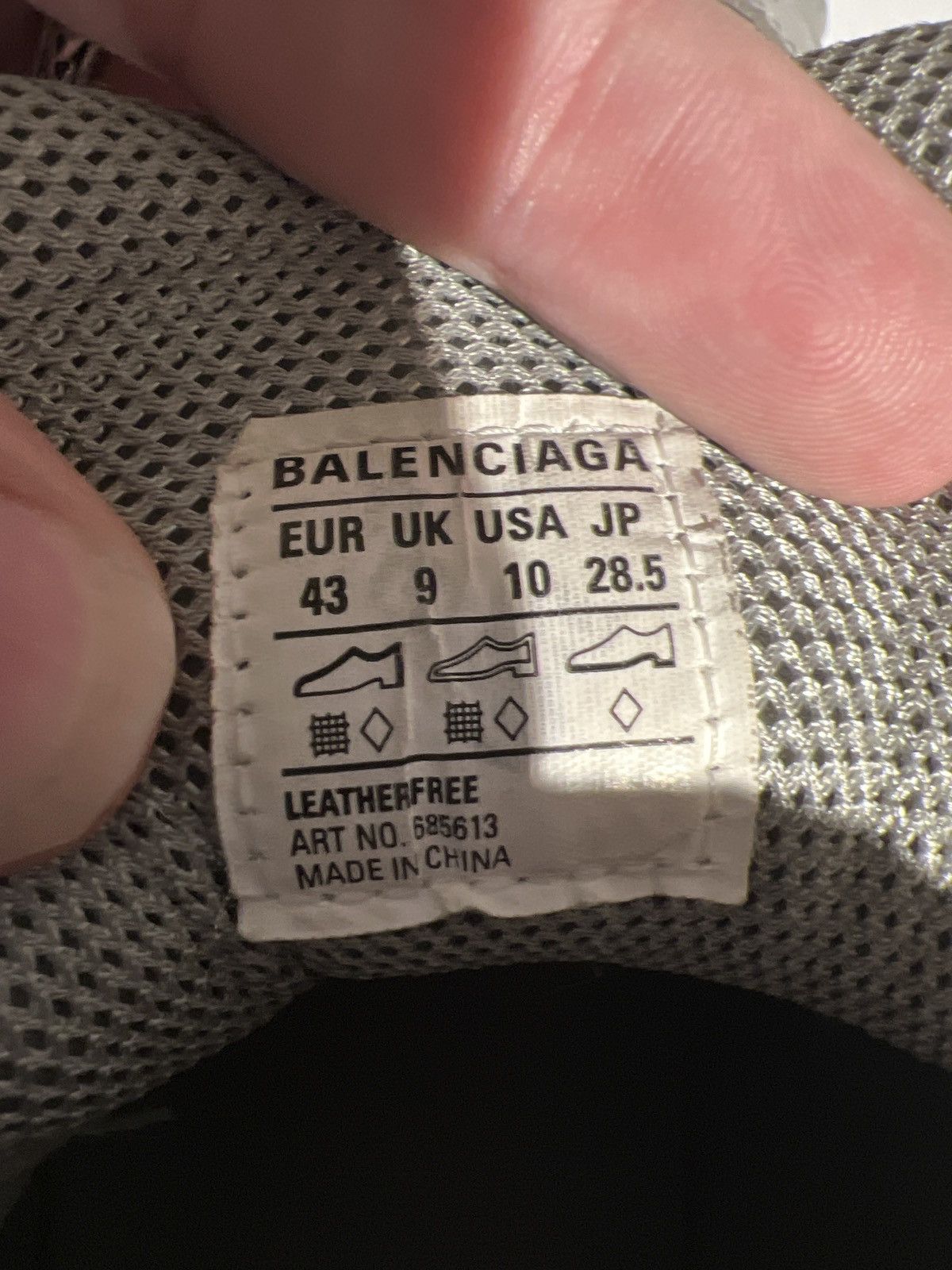 Balenciaga Balenciaga Defender Sneakers 10US/43EU Size US 10 / EU 43 - 7 Thumbnail