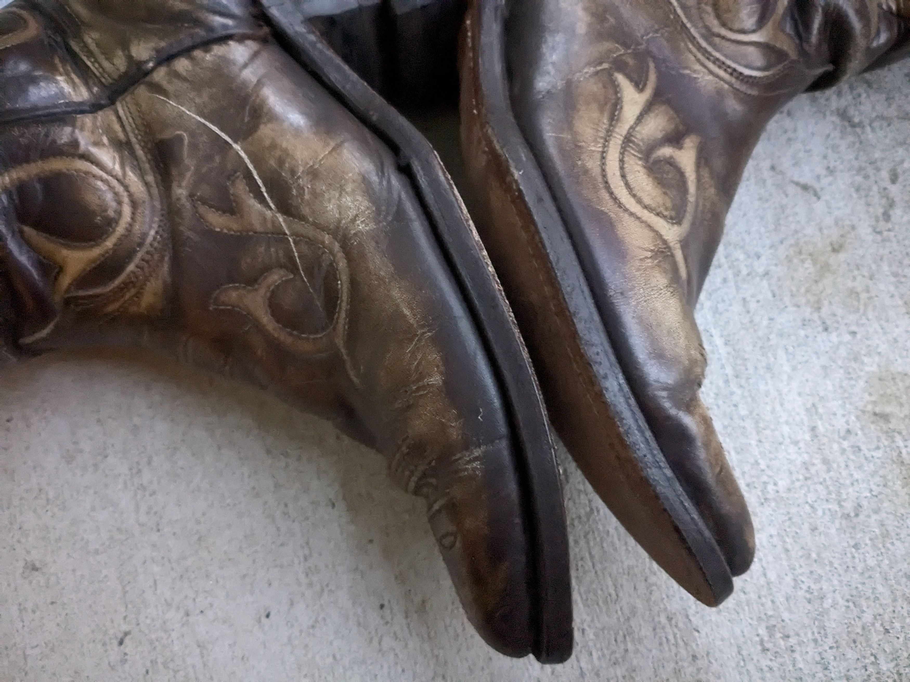 Wrangler Vintage Wrangler Cowboy Boots Brown 9 EE Wide Leather USA Size US 9 / EU 42 - 9 Thumbnail