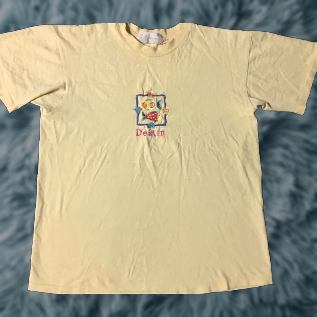 destin VINTAGE Destin Florida 90s faded distressed spellout shirt M USA Yellow T-Shirt Mens Casual Retro Grunge 80s 90s USA Beach Size US M / EU 48-50 / 2 - 1 Thumbnail