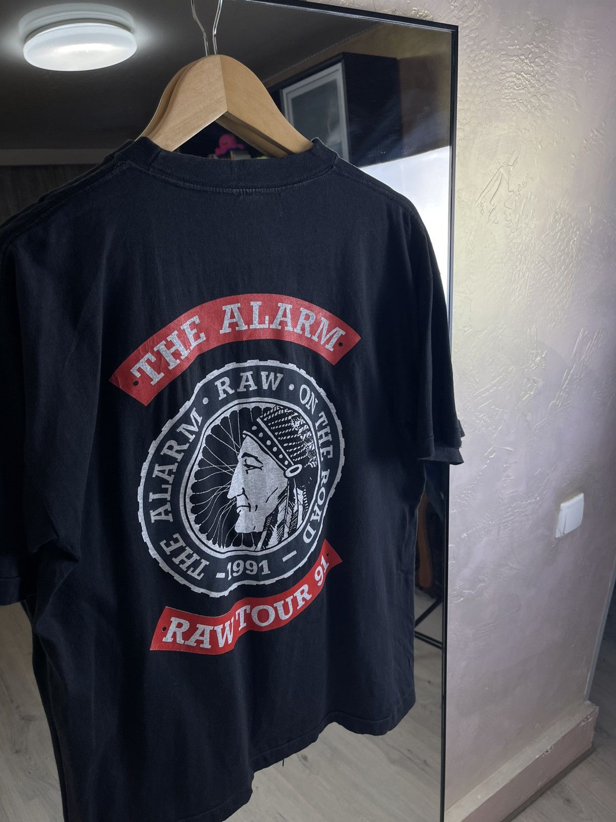 Vintage Rare VTG 1991 The Alarm RAW Tour Tee Native Graphic Size US L / EU 52-54 / 3 - 2 Thumbnail