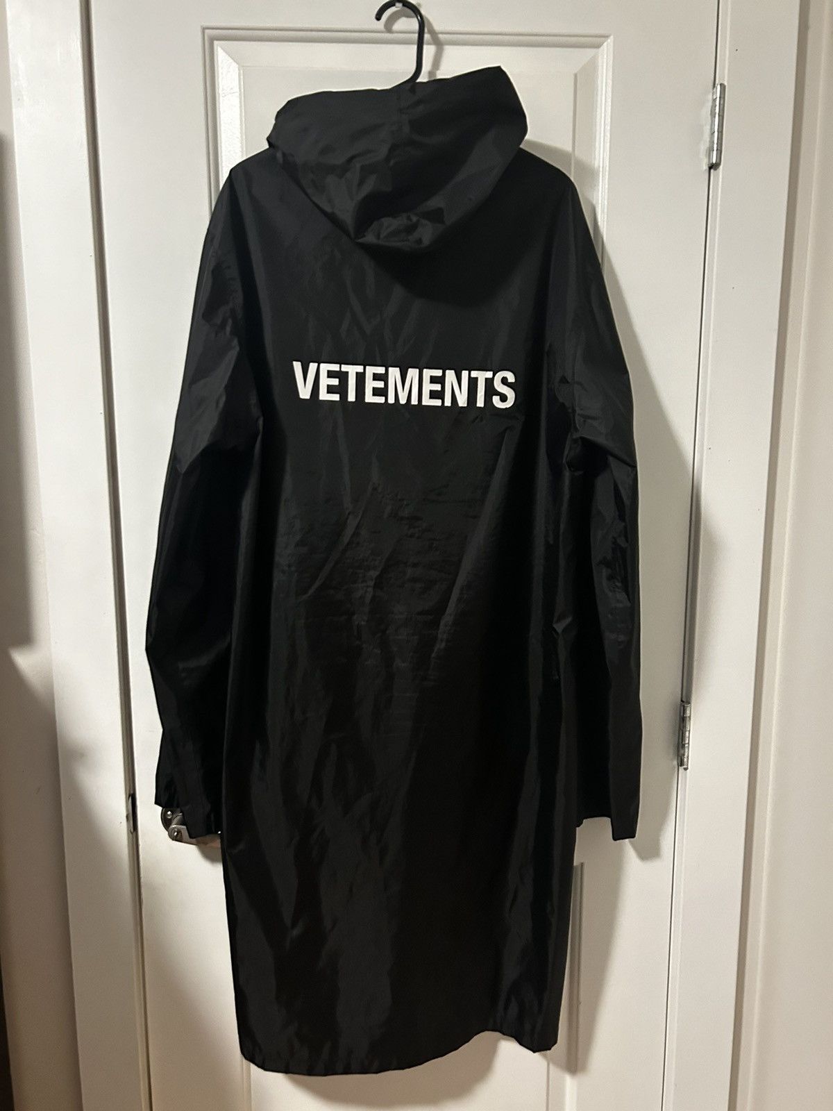 Vetements Raincoat Mens Raincoat Men Vetements Black Raincoat 