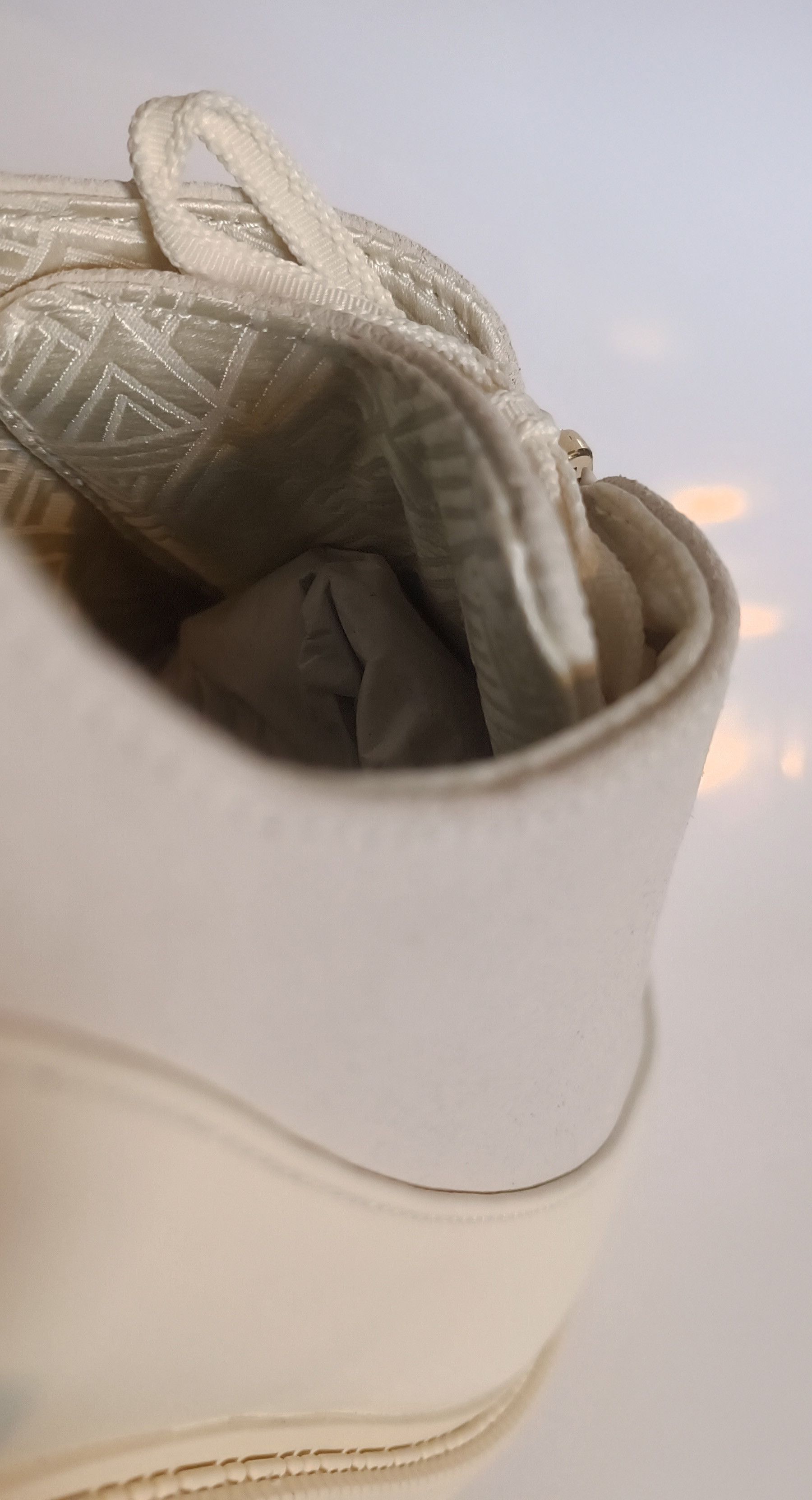 Nike Air Max RK61 x Air Afrique 'Coconut Milk' (2025) HQ6416-100 Size US 11 / EU 44 - 21 Thumbnail