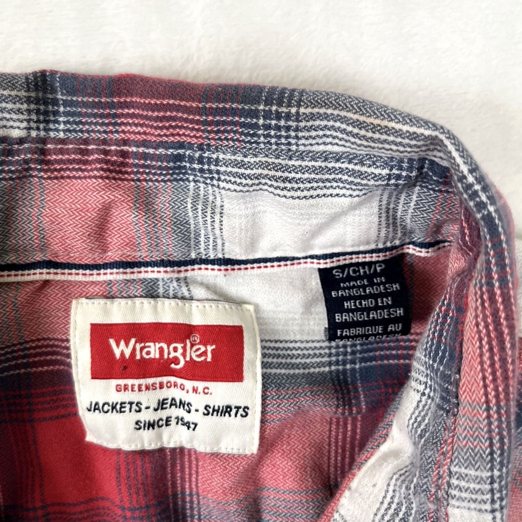 Wrangler VINTAGE Wrangler Long Sleeve Button Up Shirt Size S Red Plaid Cowboy Western Shirt Mens Regular Buttons Pocket Cotton Wrangler Wrancher Western Theme Size US S / EU 44-46 / 1 - 3 Thumbnail
