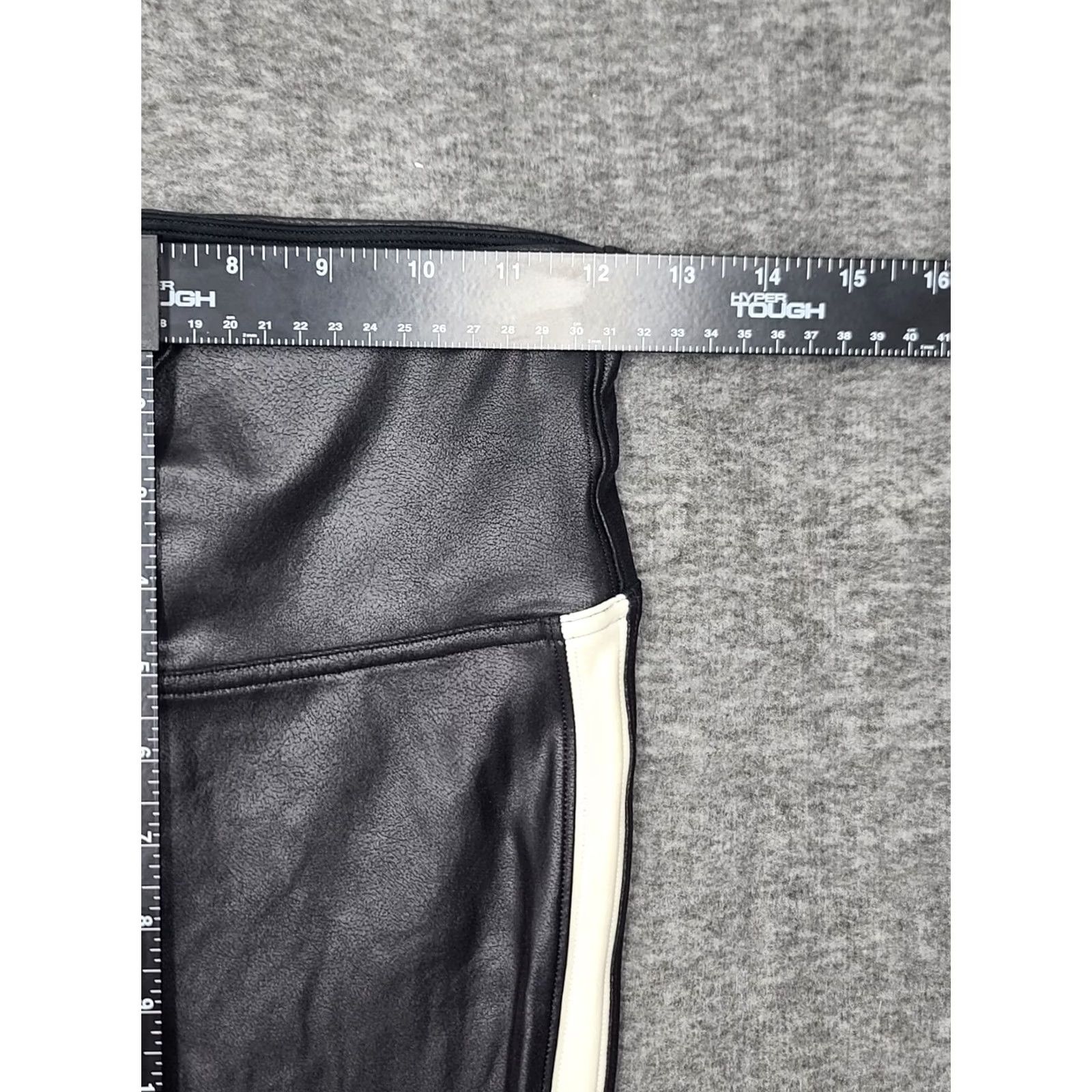 Spanx Spanx Faux Leather Side Stripe Leggings Black White Women M Medium Slimming Tummy Control Shaping High Rise Casual Winter Fall Spring Size 32" / US 10 / IT 46 - 4 Thumbnail