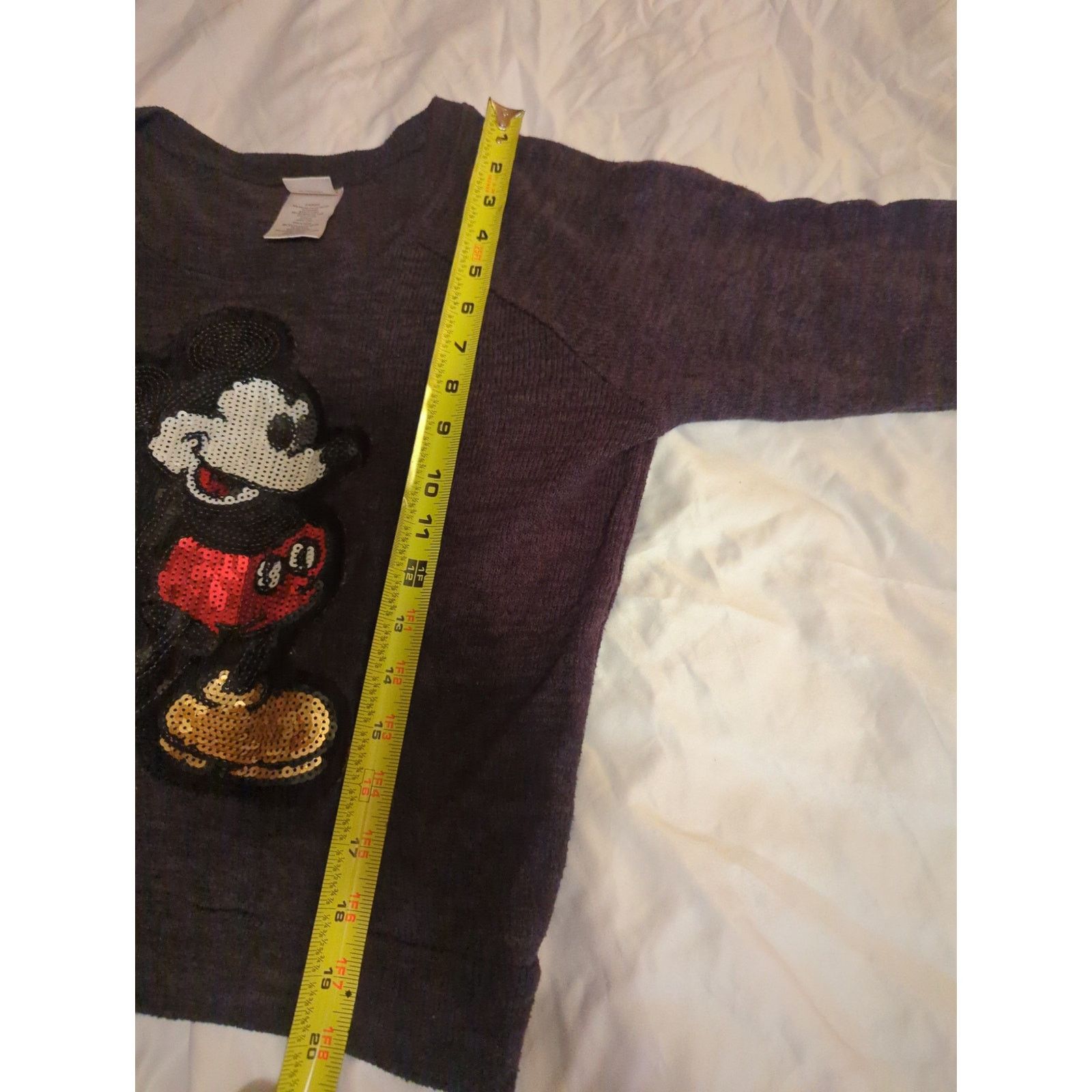Disney Disney Mickey Mouse Sequence Sweater Size Large Women's Size L / US 10 / IT 46 - 6 Thumbnail