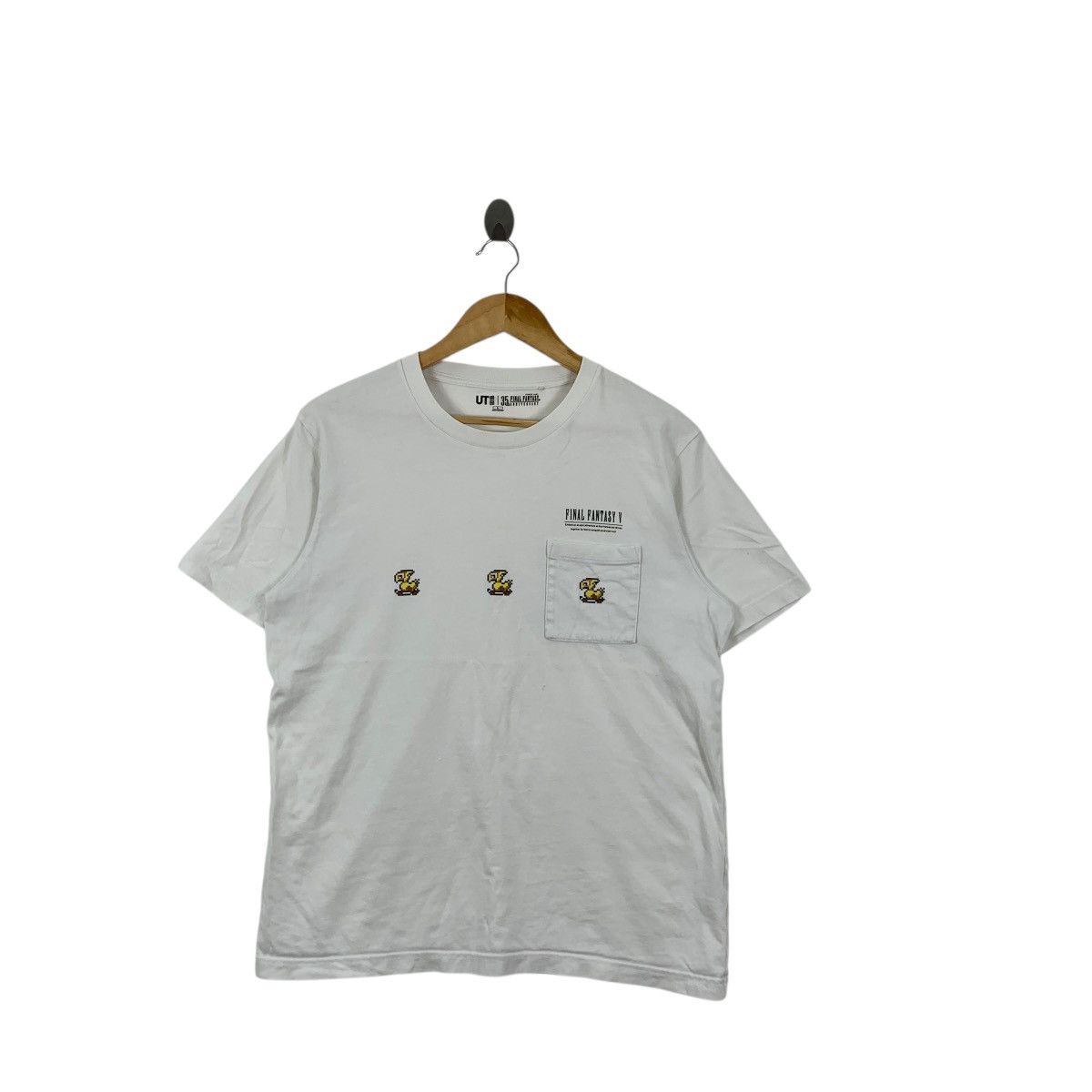 Uniqlo UNIQLO x FINAL FANTASY V 35th Anniversary Video Game Tee Size L / US 10 / IT 46 - 3 Thumbnail