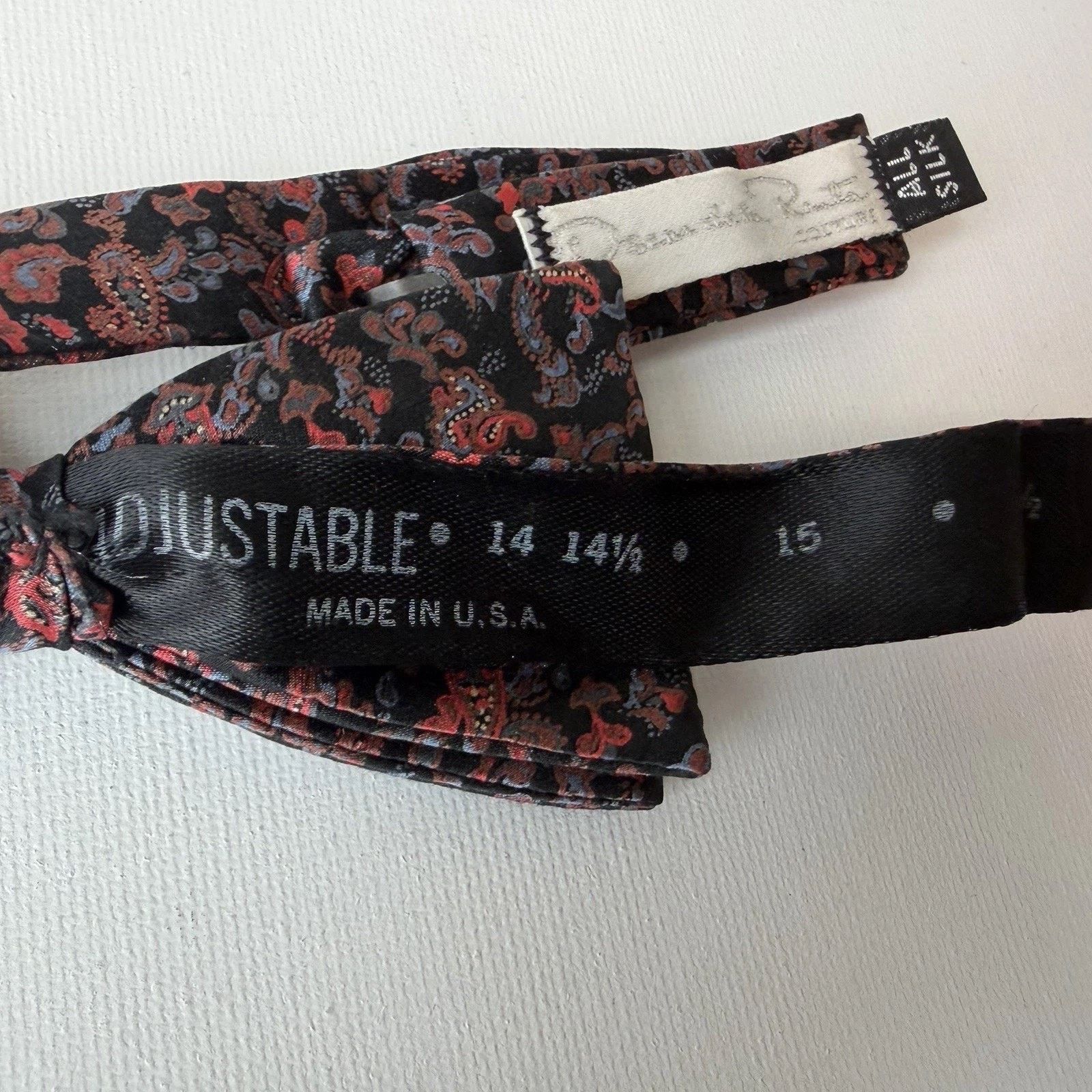 Oscar De La Renta Oscar de la Renta Vintage Silk Bow Tie BlackRed Paisley USA Size ONE SIZE - 5 Thumbnail