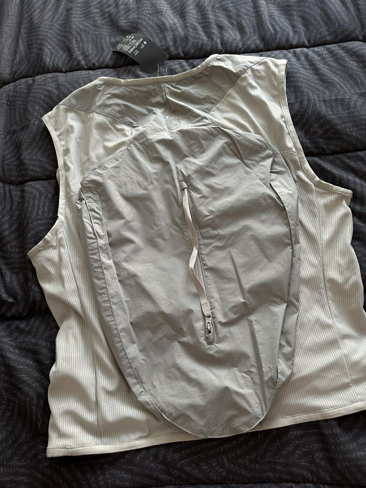 Oakley Oakley Latitude Flight Vest Poncho – Cement Size US M / EU 48-50 / 2 - 7 Thumbnail