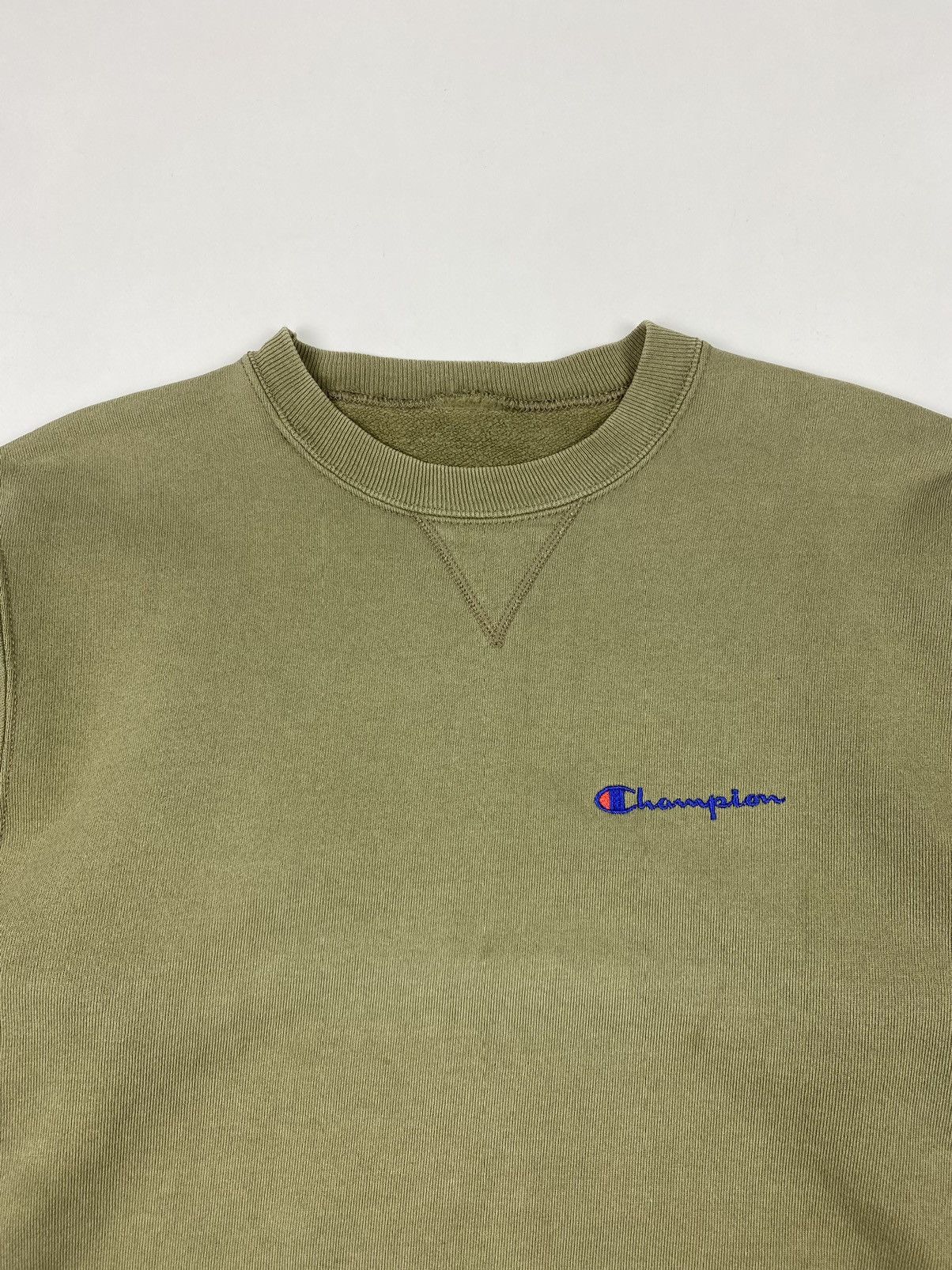 Champion 1990’s Vintage Distressed Champion Script Boxy Sweatshirt Size US M / EU 48-50 / 2 - 2 Thumbnail