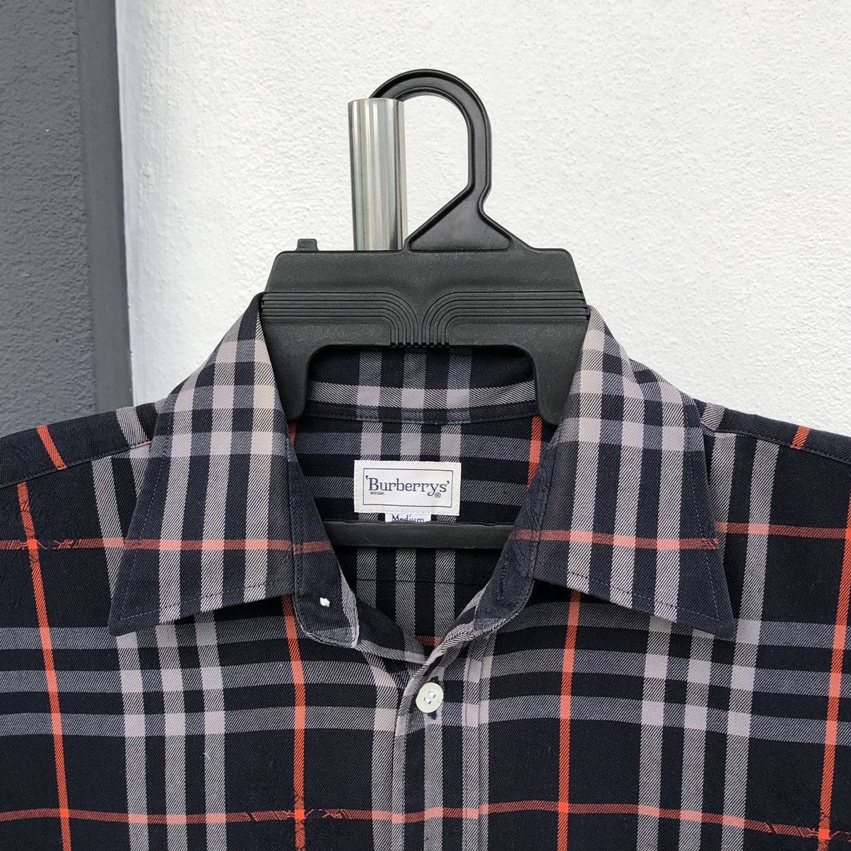 Burberry Vintage Burberrys Novacheck Embroidery Logo Short Sleeve Size US M / EU 48-50 / 2 - 8 Thumbnail