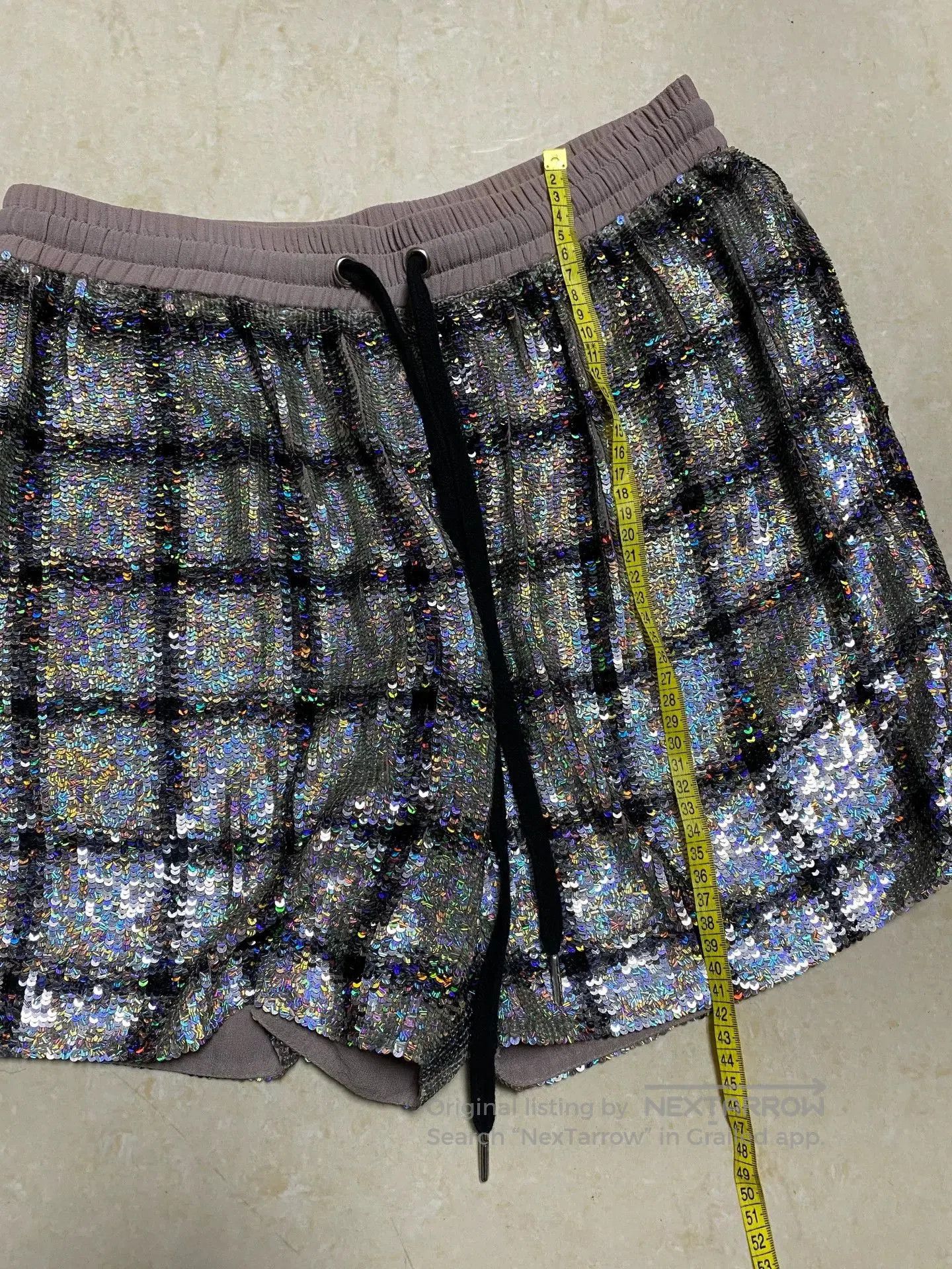 ASHISH Ashish Runway Sequin Women's Shorts. Size 28" / US 6 / IT 42 - 8 Thumbnail
