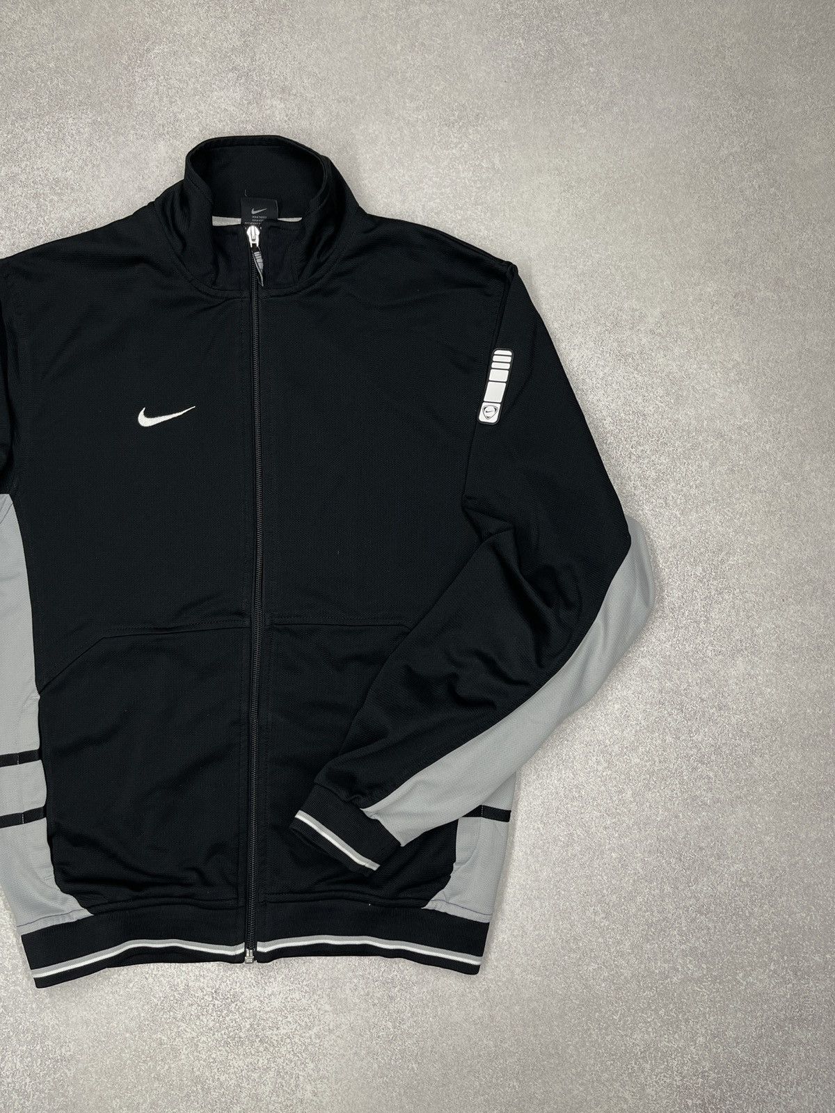Nike Vintage Nike Full Zip Track Jacket Black Size US S / EU 44-46 / 1 - 3 Thumbnail